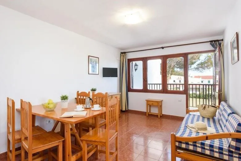 Dining Area in SOL Y MAR