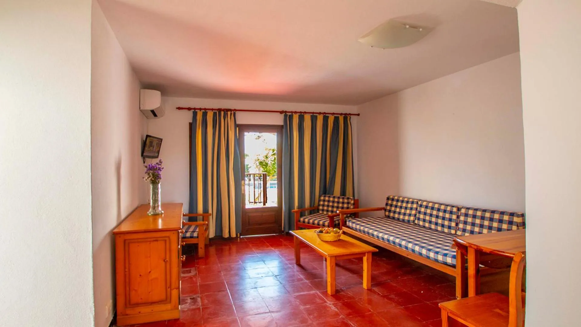 Seating Area in SOL Y MAR