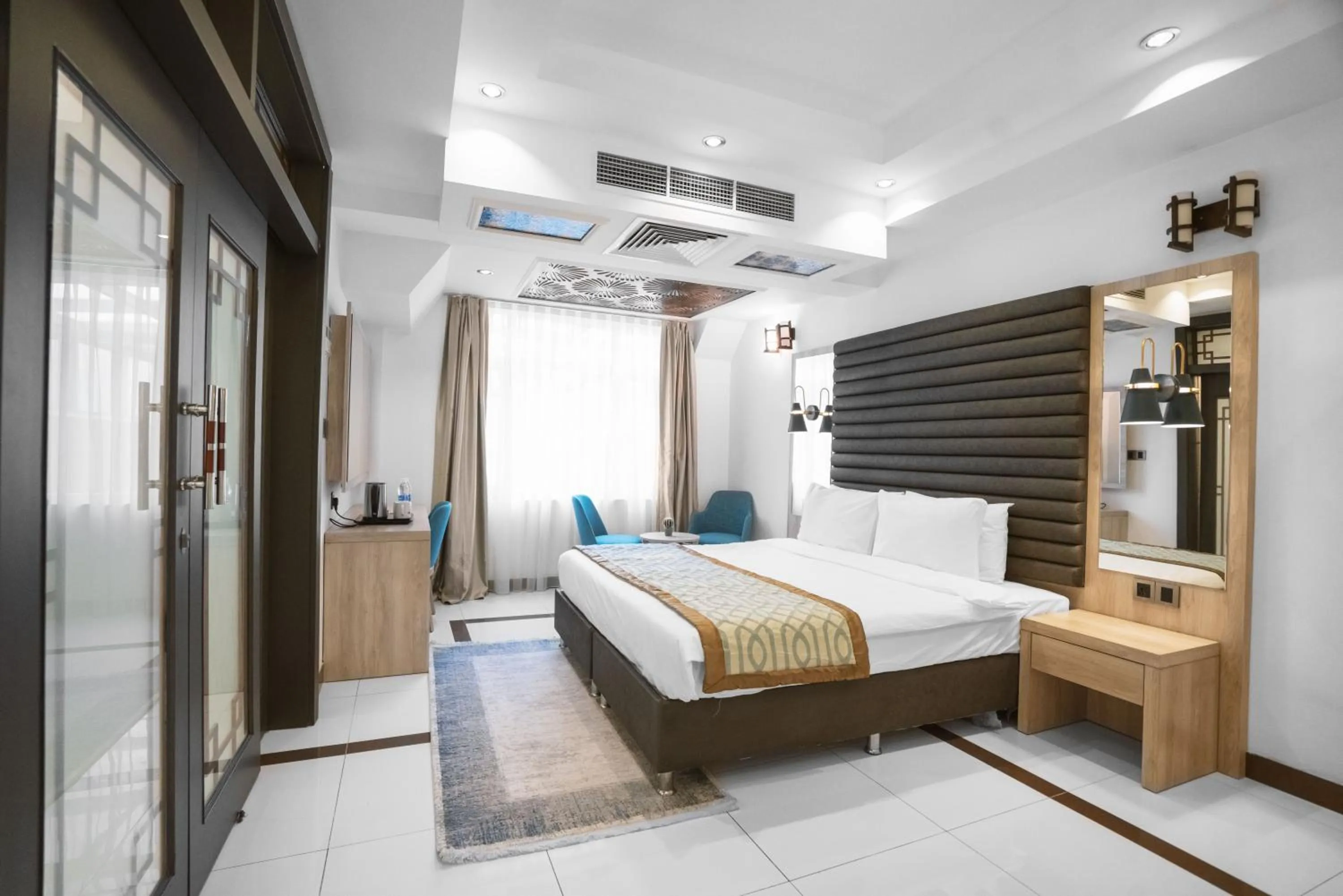 Bedroom in Noor Land Hotel