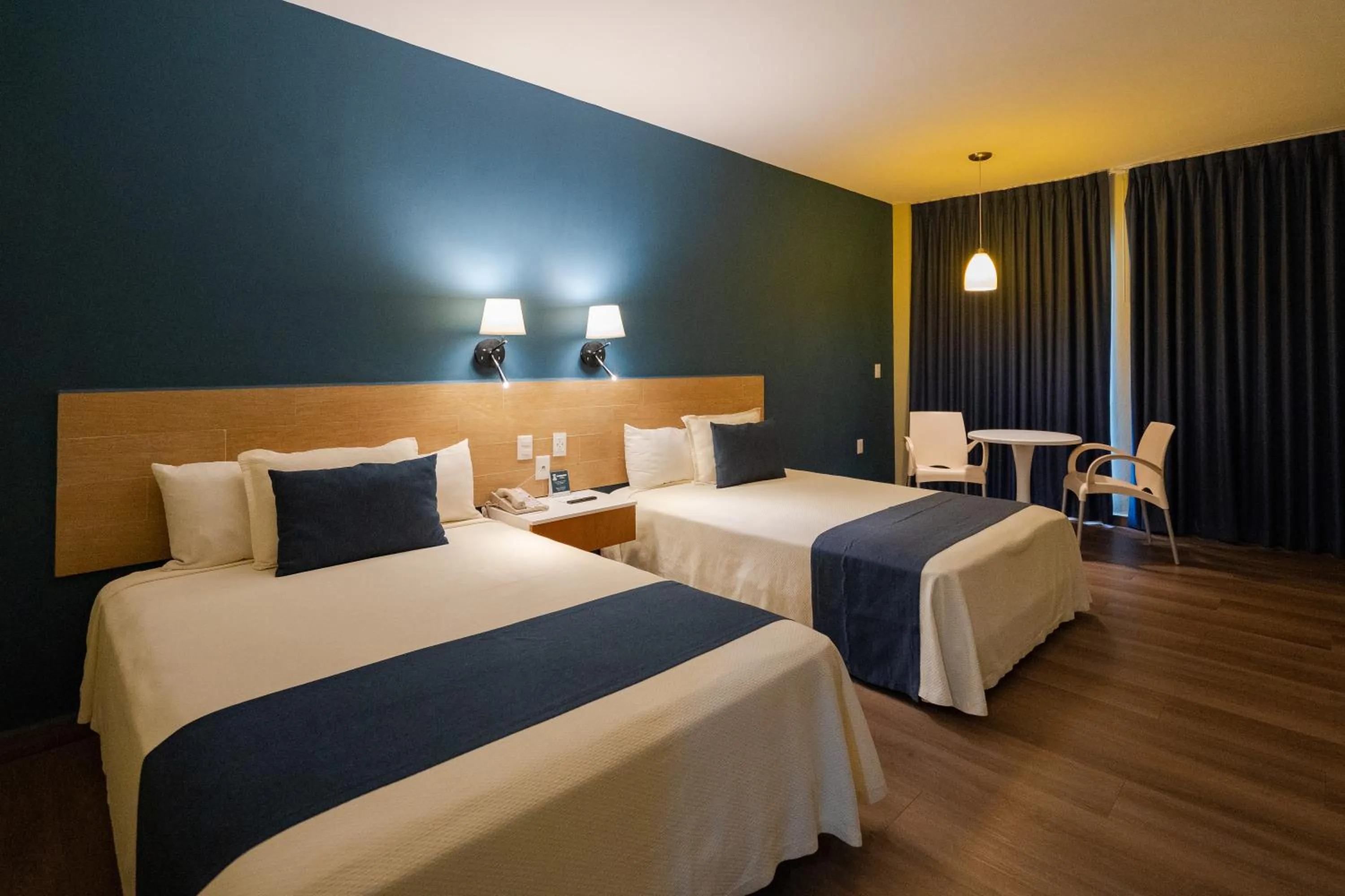 Photo of the whole room, Bed in Oceano Palace