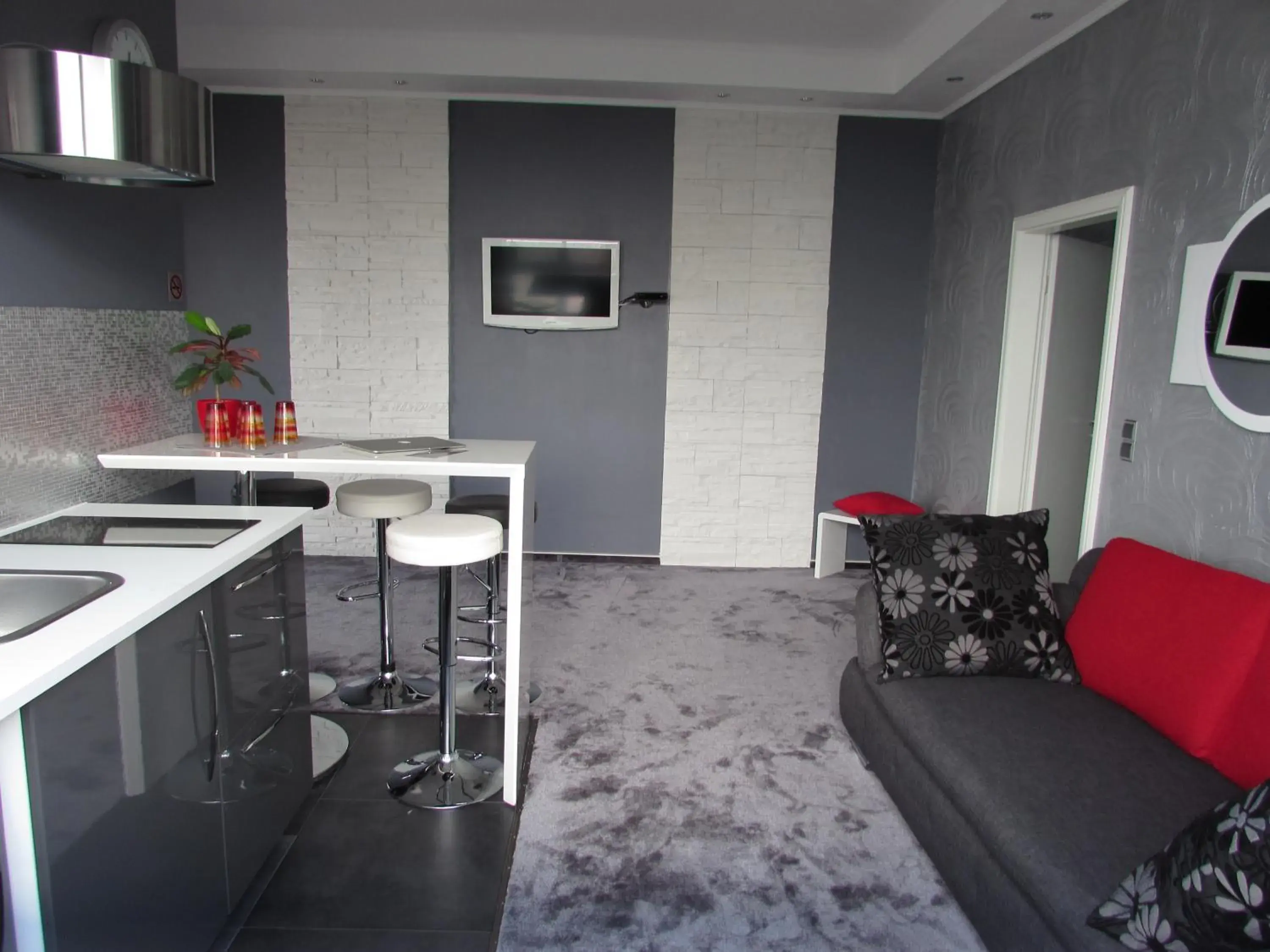 Photo of the whole room in Hotel 108 Photo of the whole room in Hotel 108