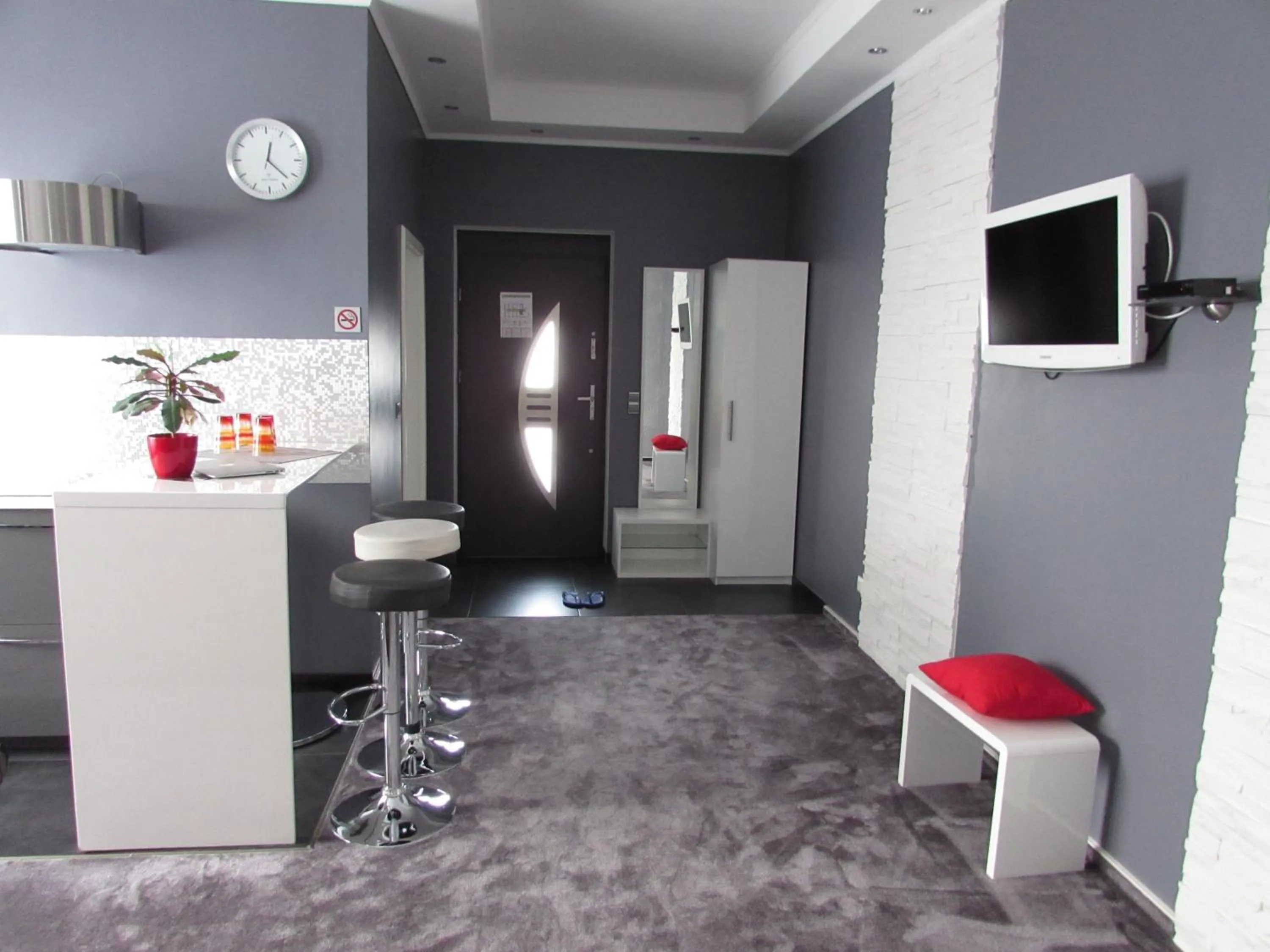 Photo of the whole room in Hotel 108