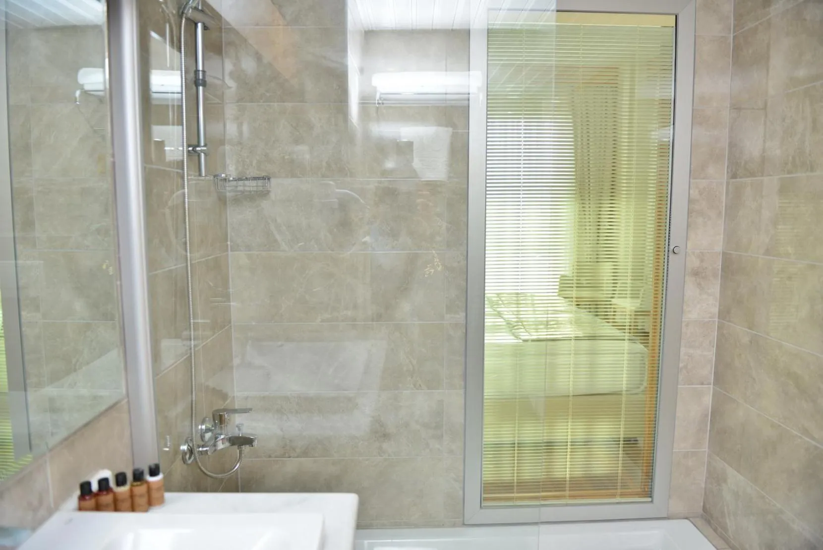 Bathroom in Parion Hotel