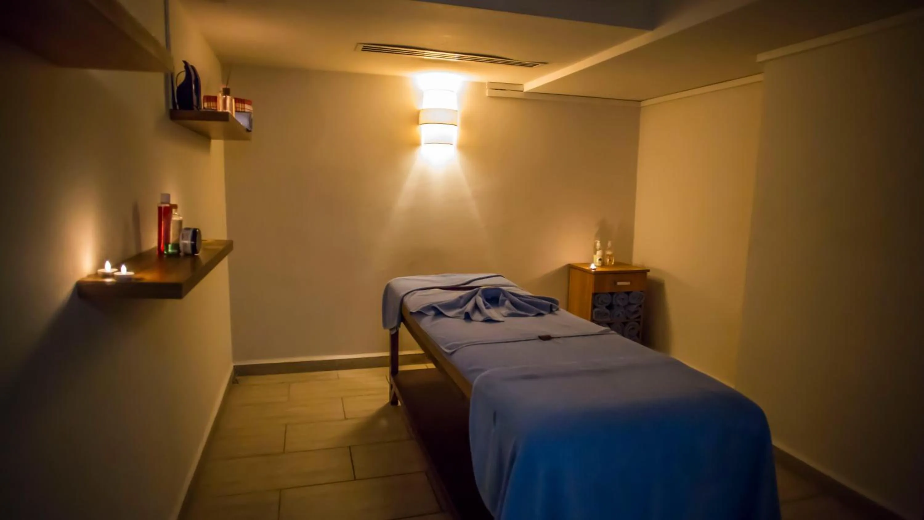 Spa and wellness centre/facilities, Bed in Parion Hotel