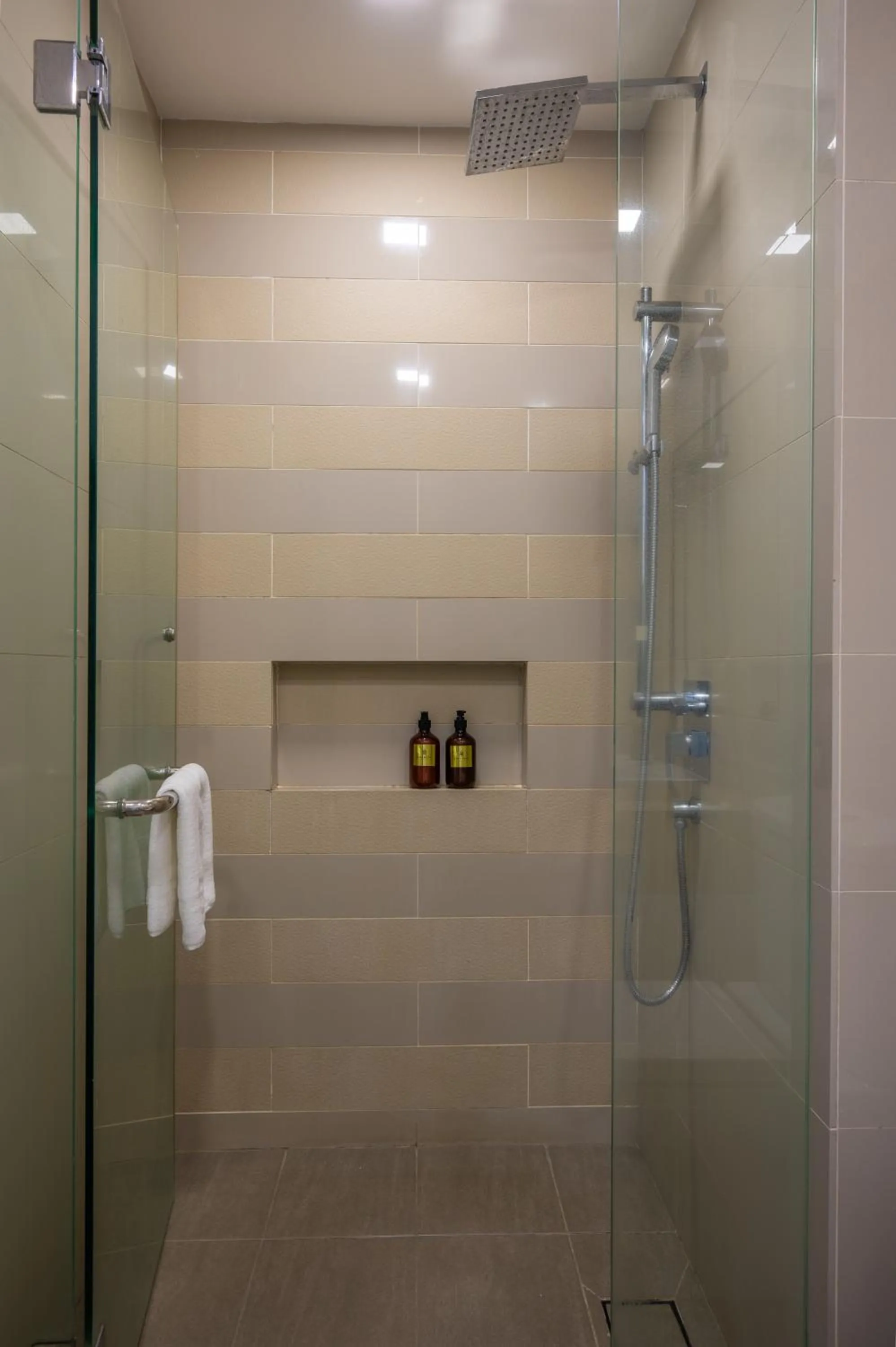 Bathroom in Greystone One Bukit Ceylon