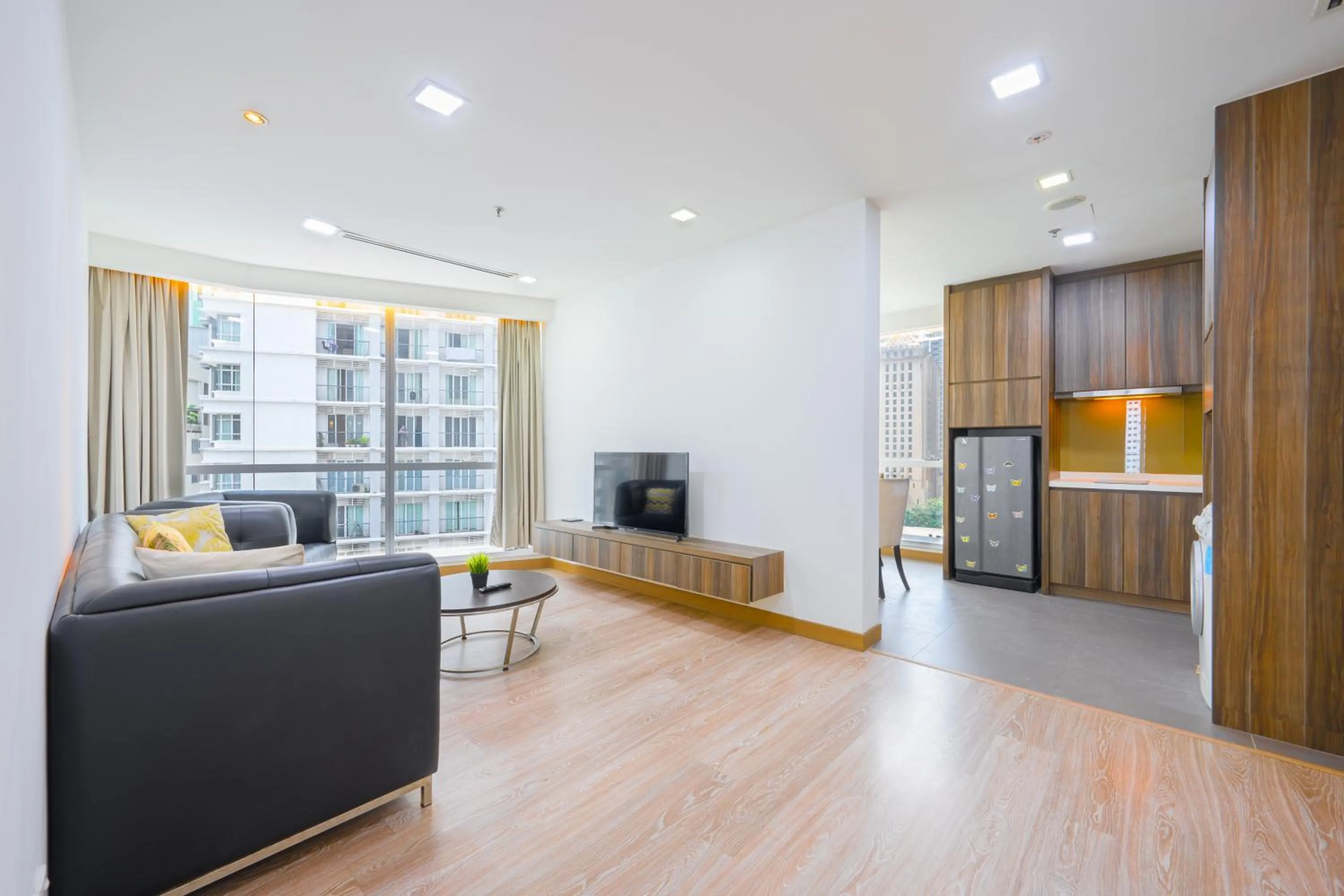 Living room in Greystone One Bukit Ceylon