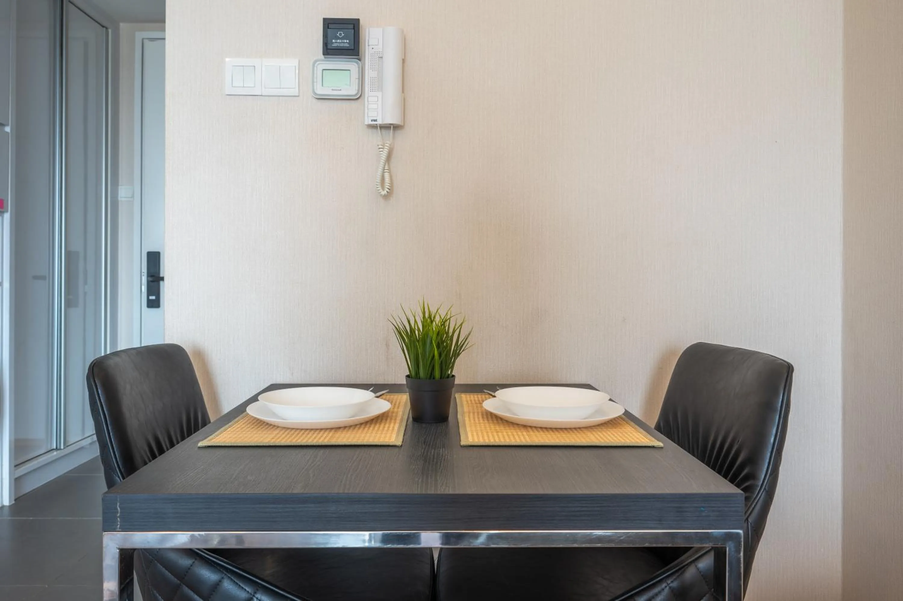 Dining area in Greystone One Bukit Ceylon