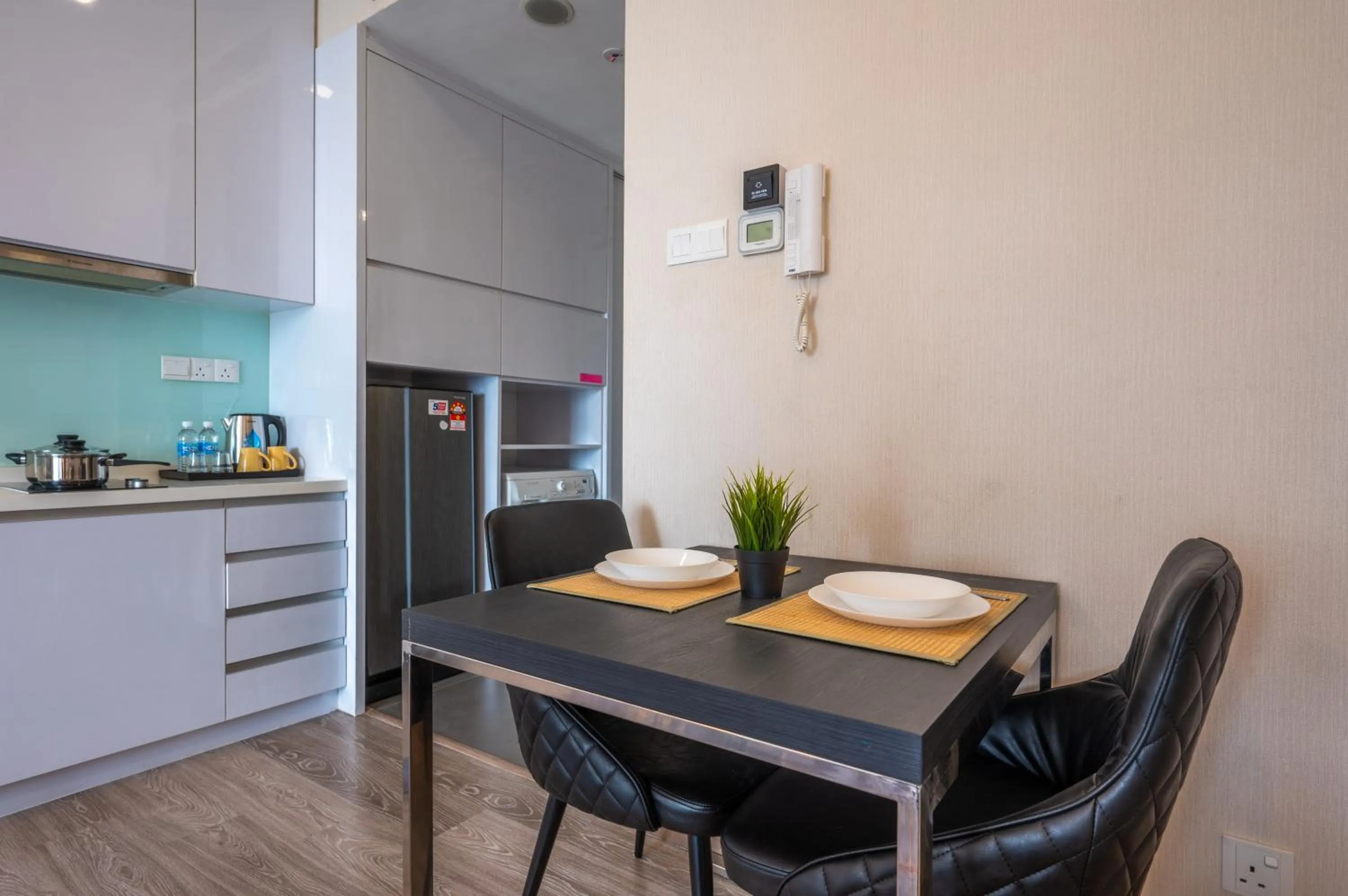 Kitchen or kitchenette in Greystone One Bukit Ceylon