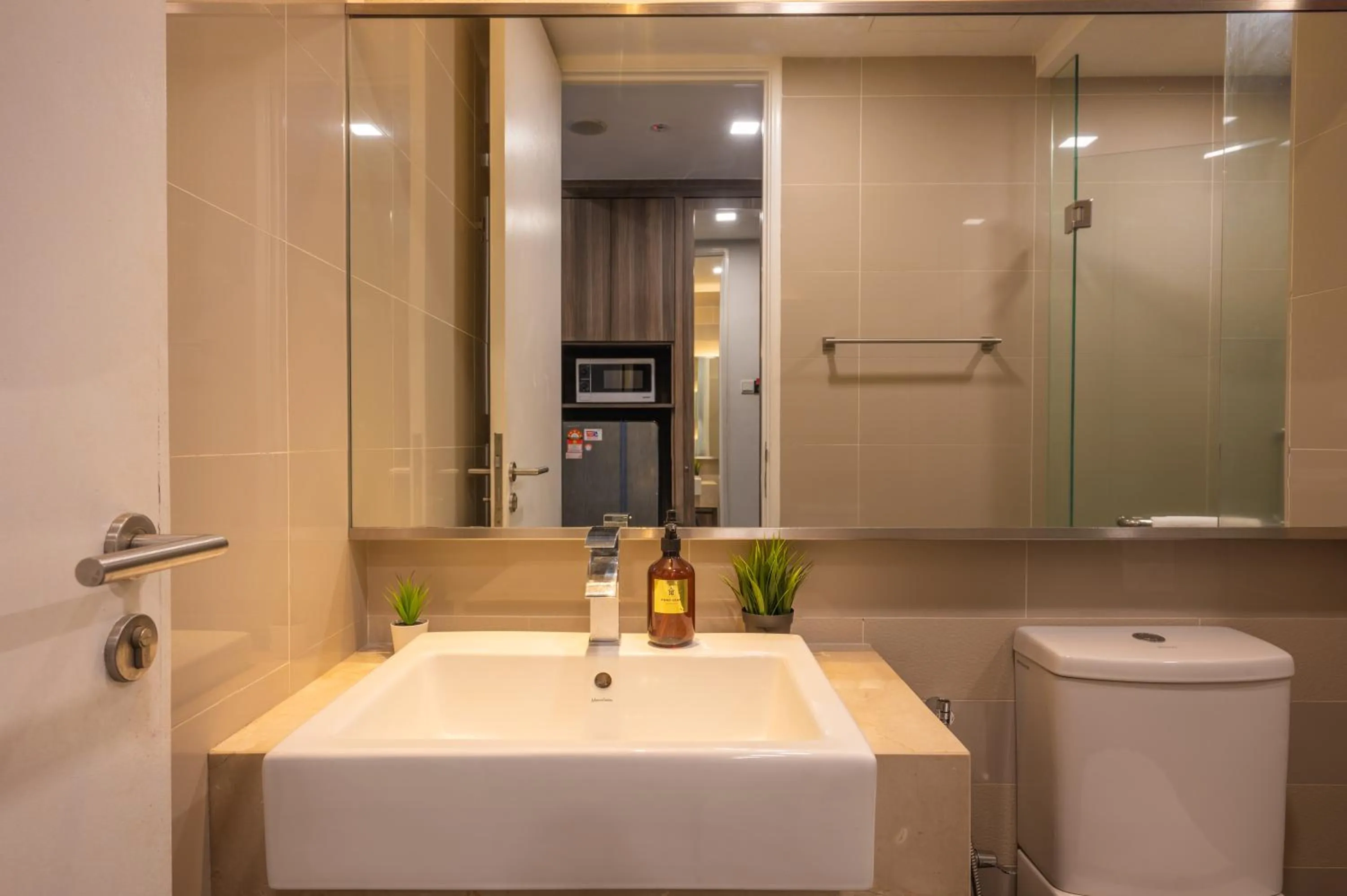 Bathroom in Greystone One Bukit Ceylon