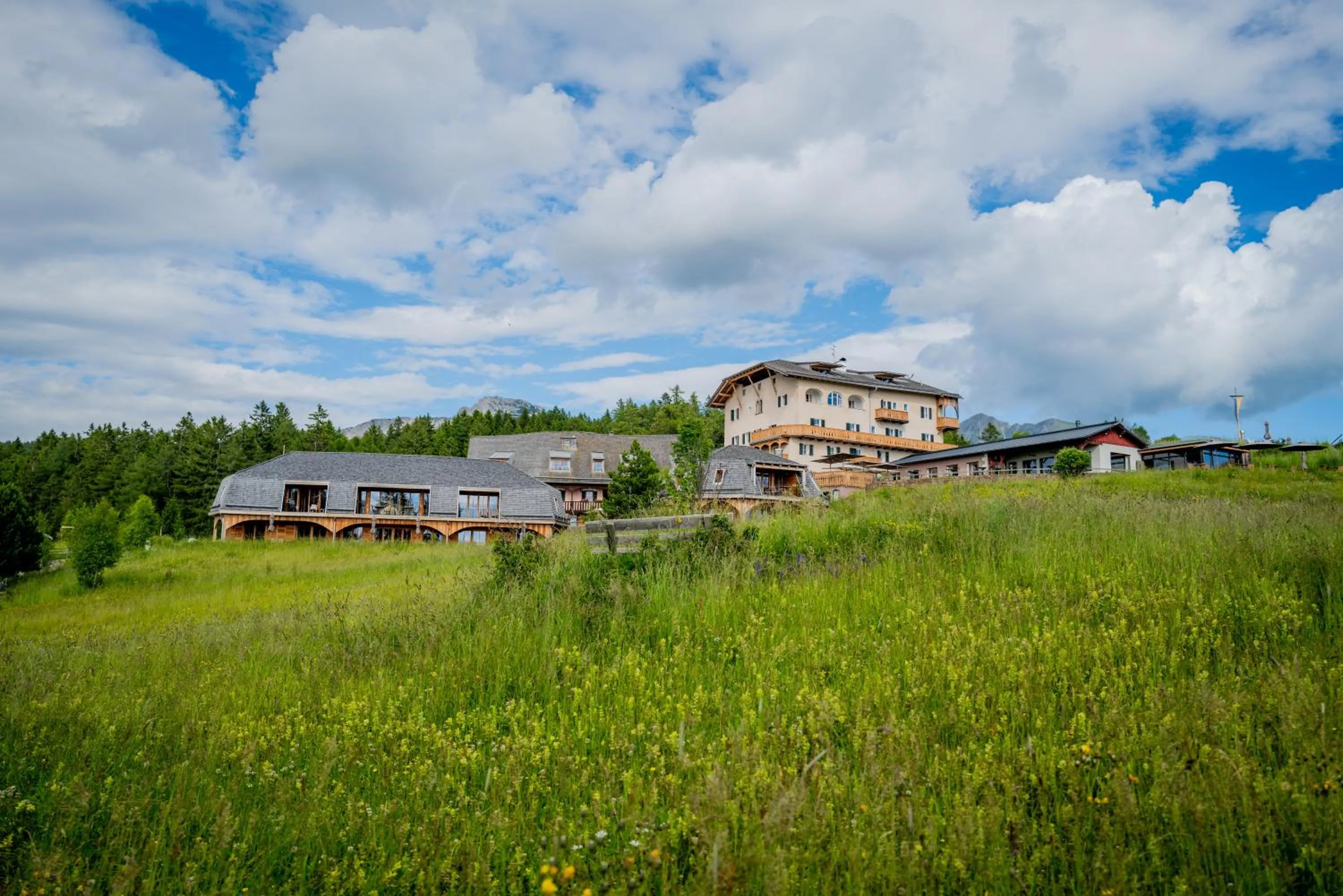 Property building in Der Zirmerhof