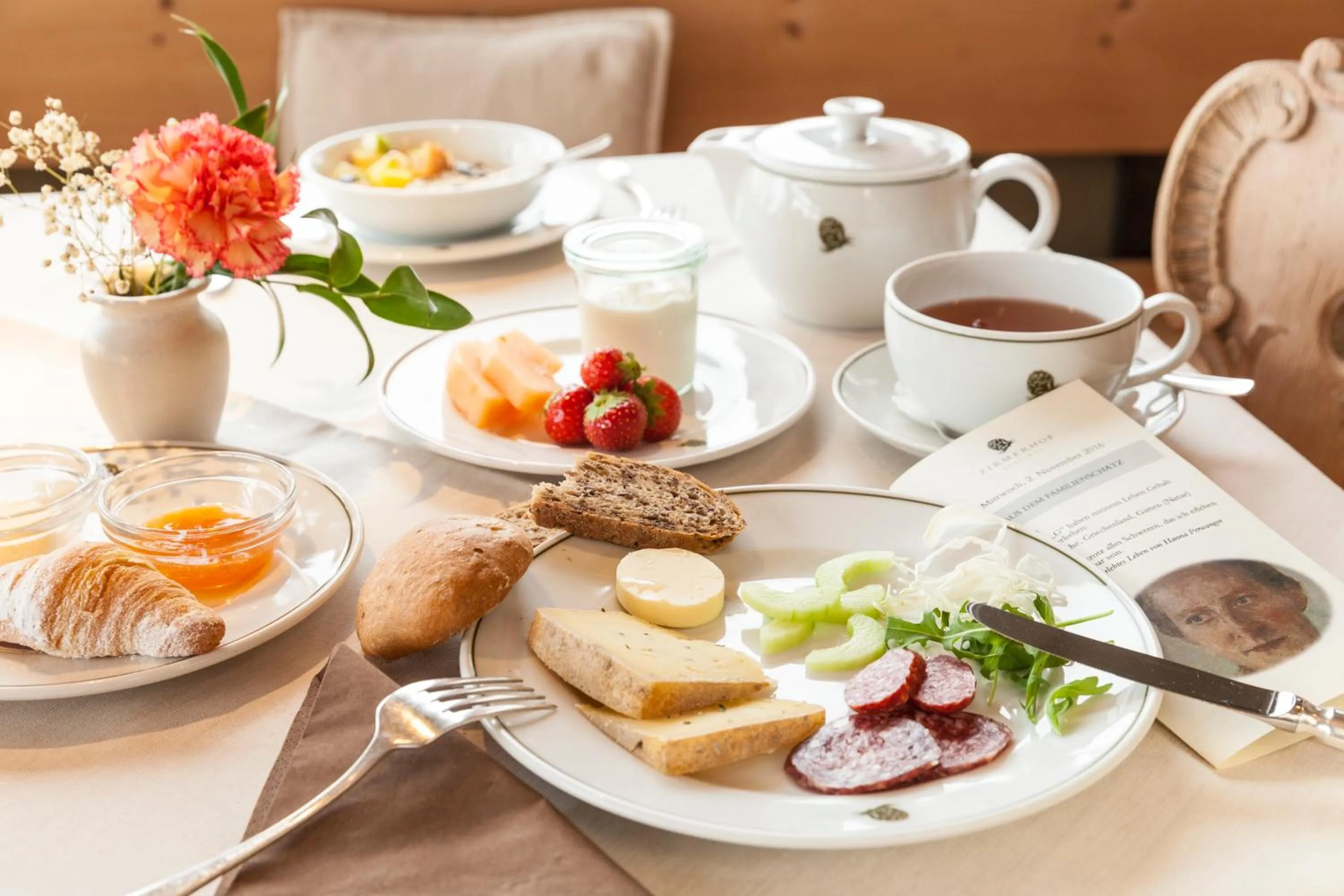 Breakfast in Der Zirmerhof
