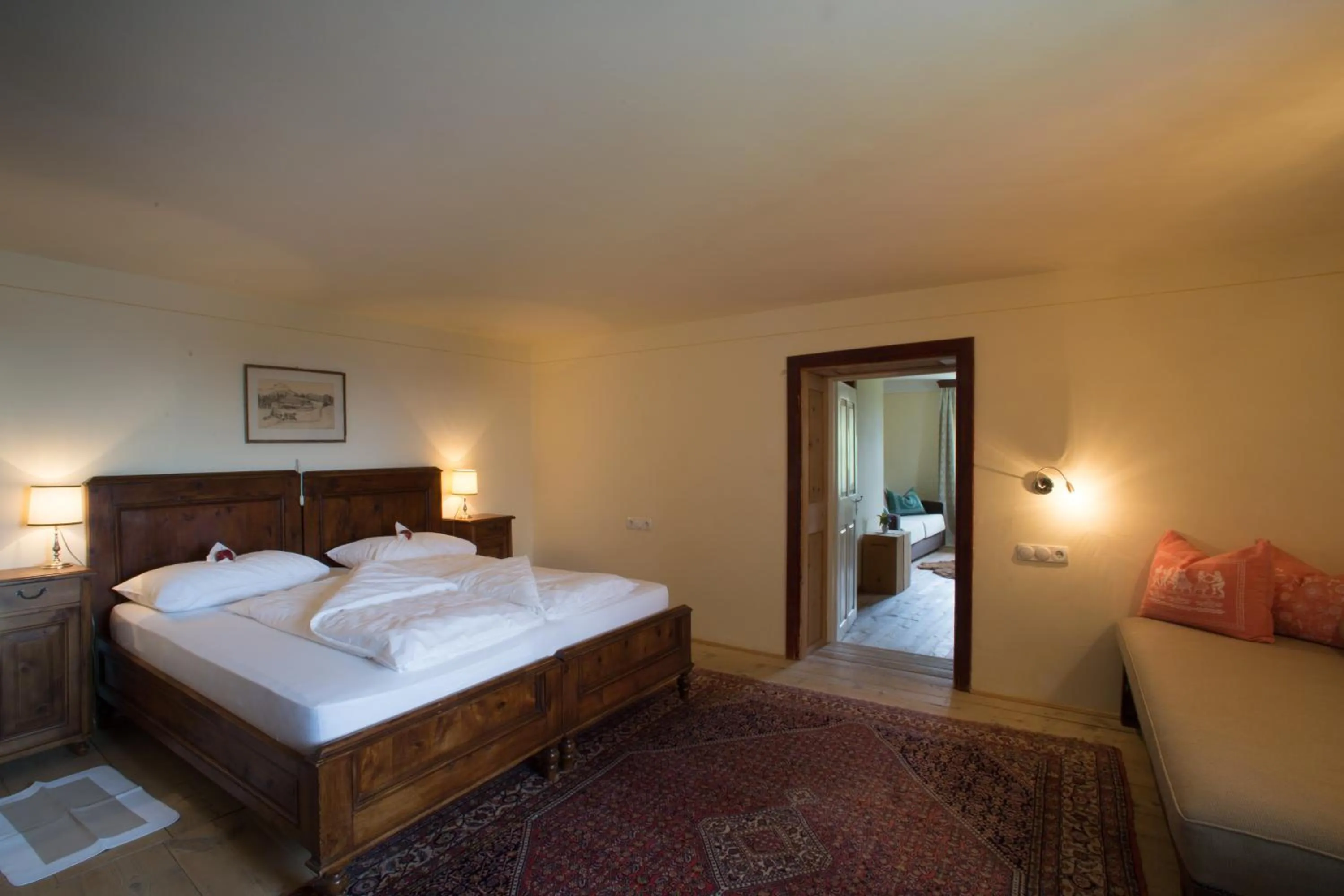 Living room, Bed in Der Zirmerhof