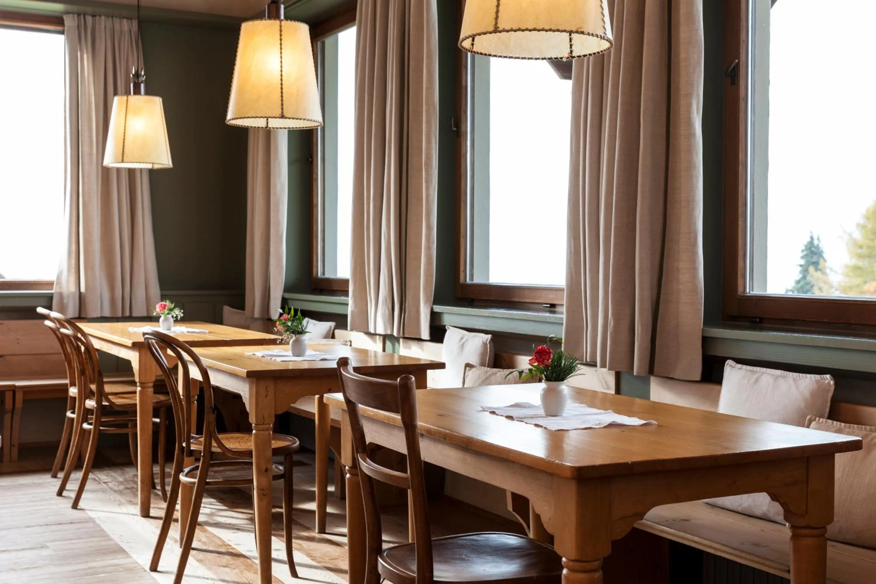 Restaurant/places to eat in Der Zirmerhof