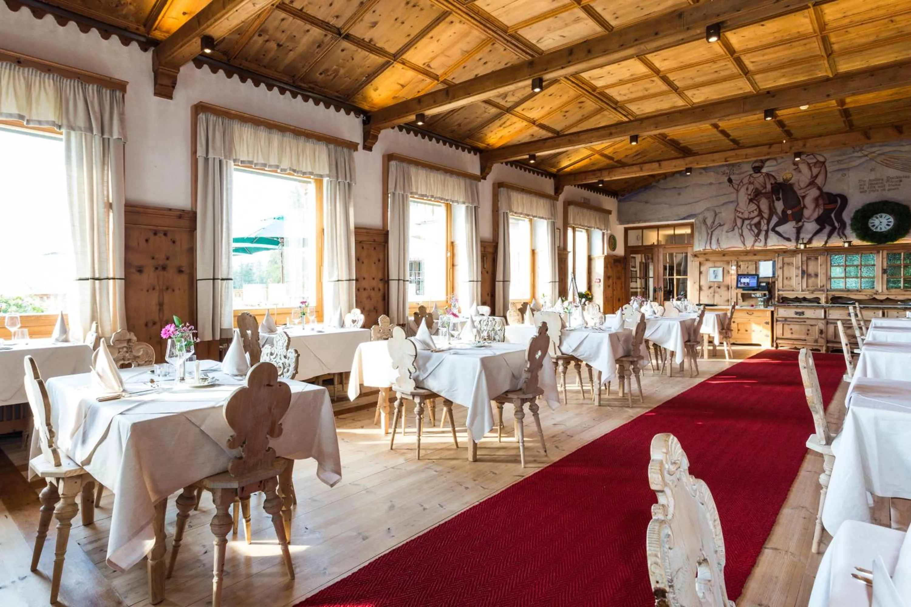 Restaurant/places to eat in Der Zirmerhof