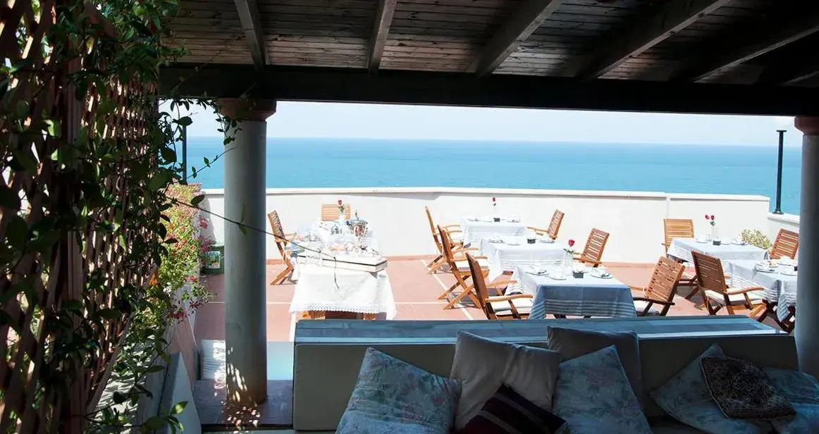 Large Double Room in Il Barone del Mare Large Double Room in Il Barone del Mare