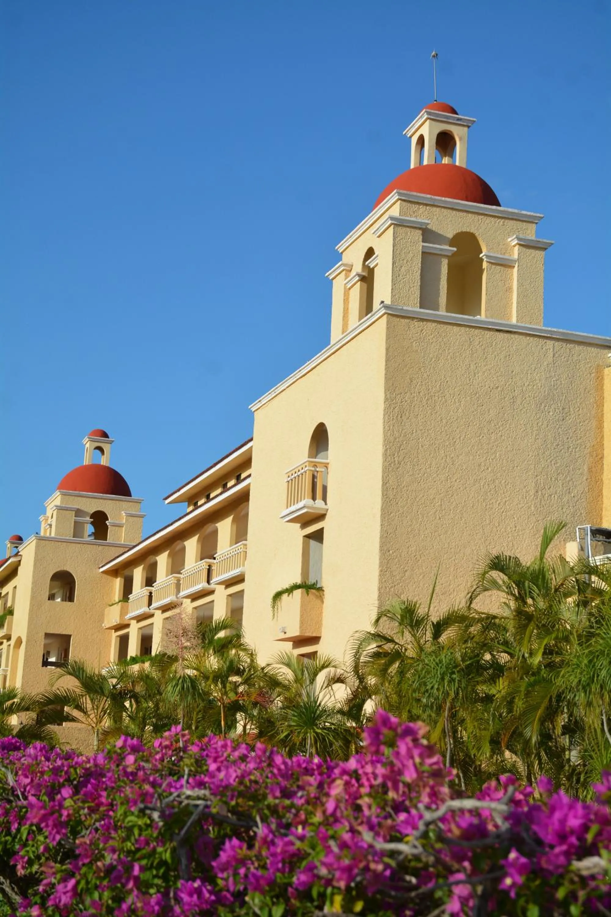 Property building in All Ritmo Cancun Resort & Water Park