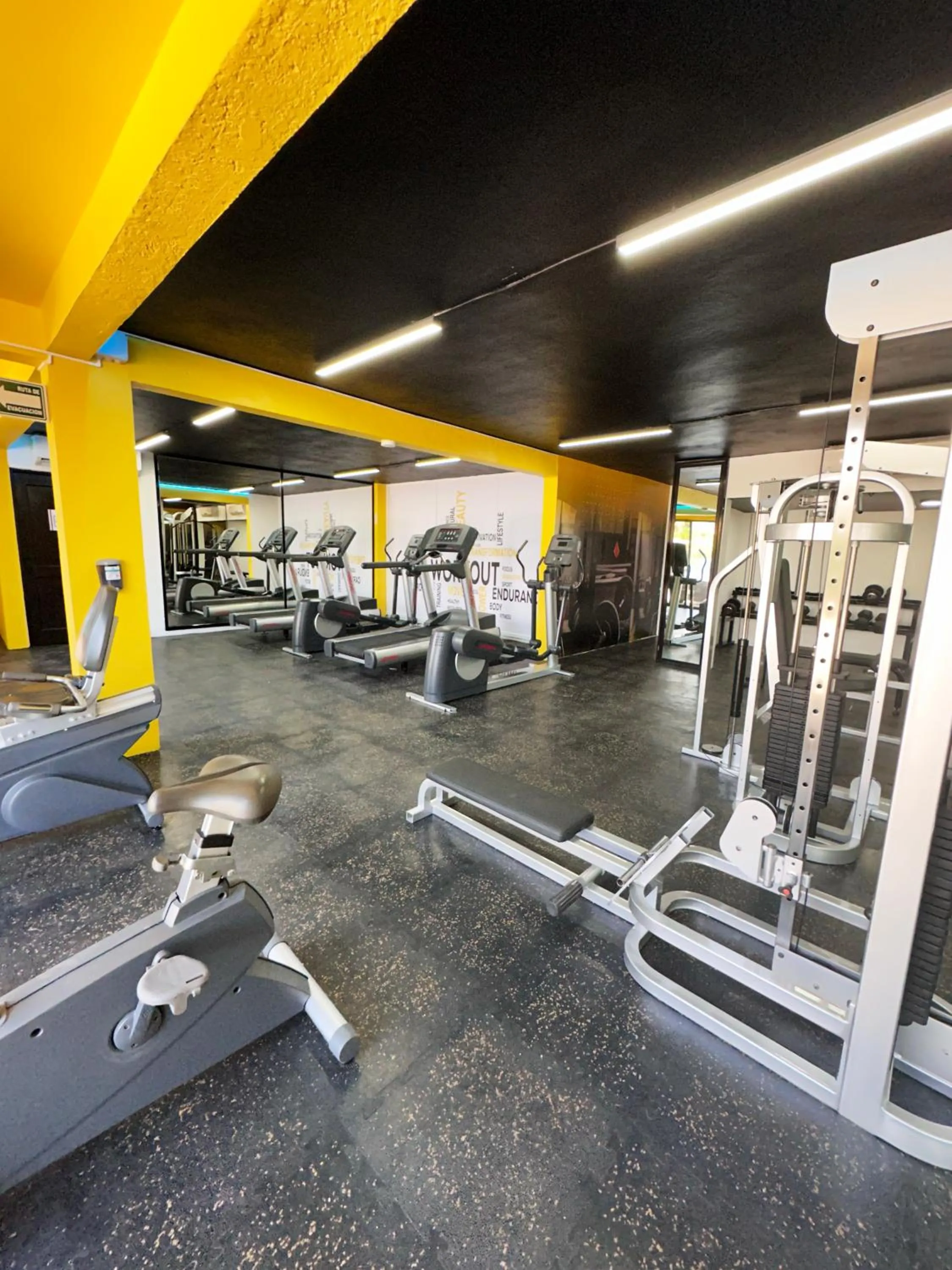 Fitness centre/facilities in All Ritmo Cancun Resort & Water Park