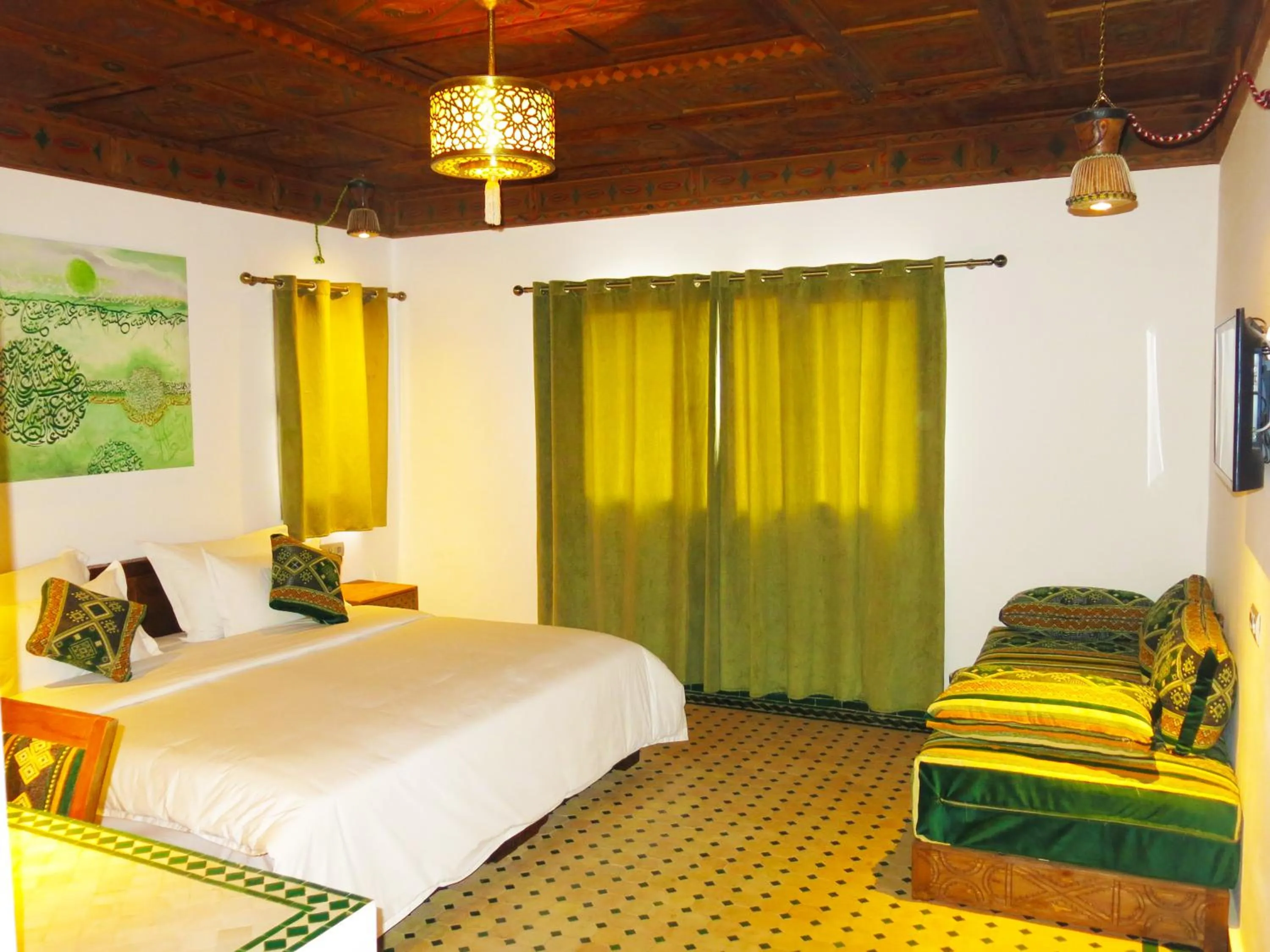 Bed in Desert Villa Boutique Hotel Merzouga