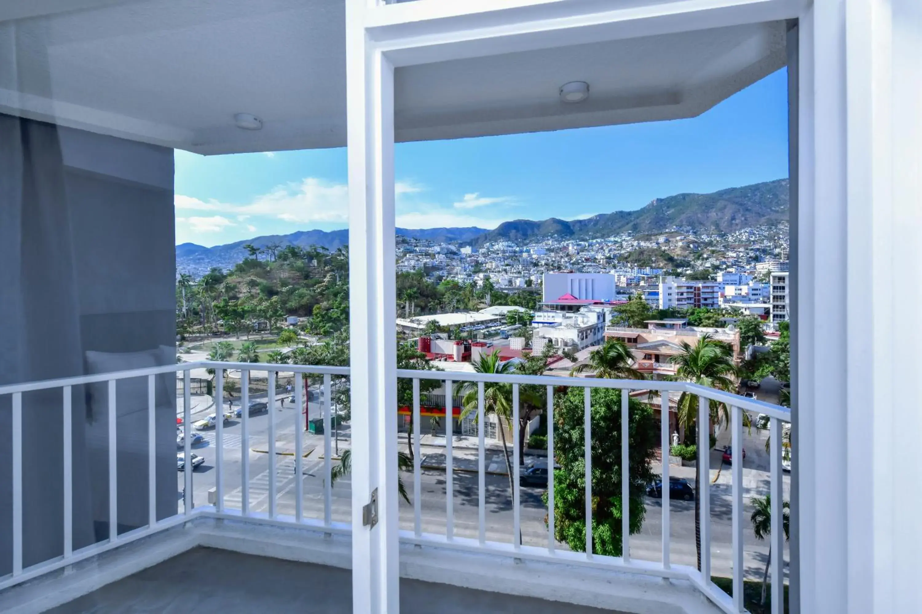 Garden view in Krystal Beach Acapulco Garden view in Krystal Beach Acapulco