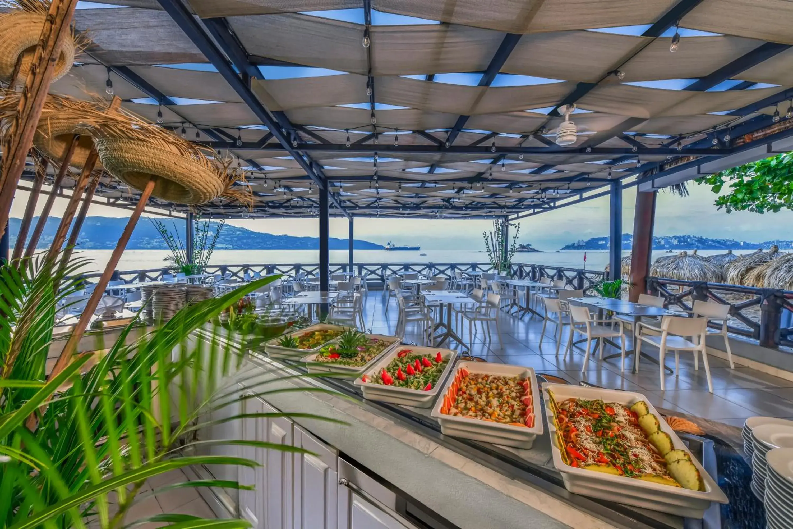 Restaurant/places to eat in Krystal Beach Acapulco Restaurant/places to eat in Krystal Beach Acapulco