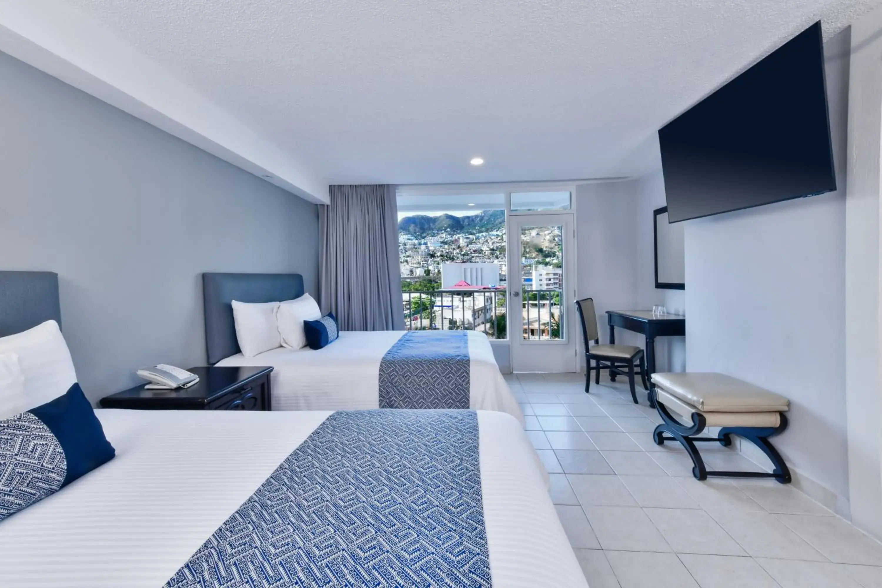 Bed in Krystal Beach Acapulco Bed in Krystal Beach Acapulco