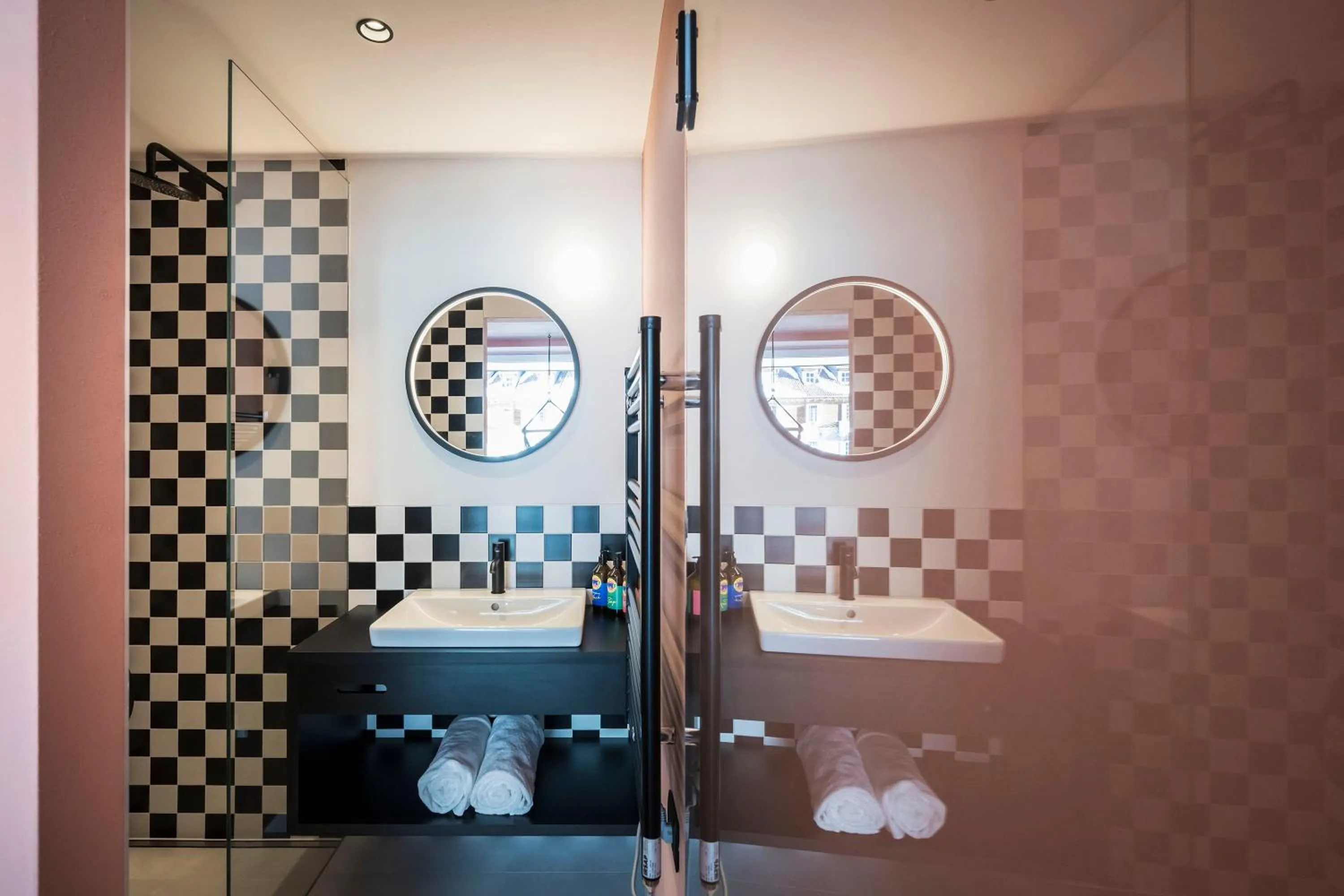 Shower in Sport Hotel Passo Carezza