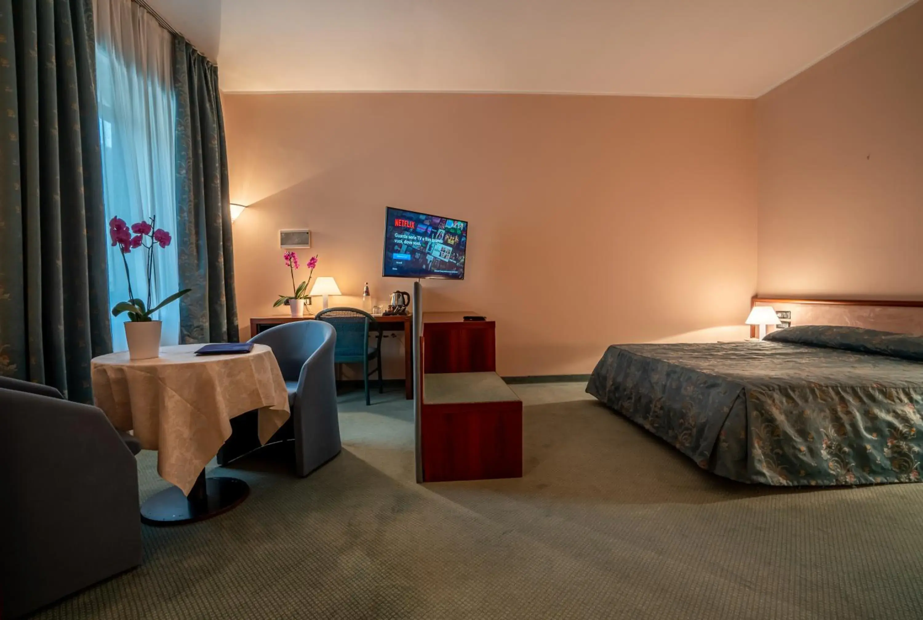 Superior Double or Twin Room - single occupancy in Hotel Diana Superior Double or Twin Room - single occupancy in Hotel Diana