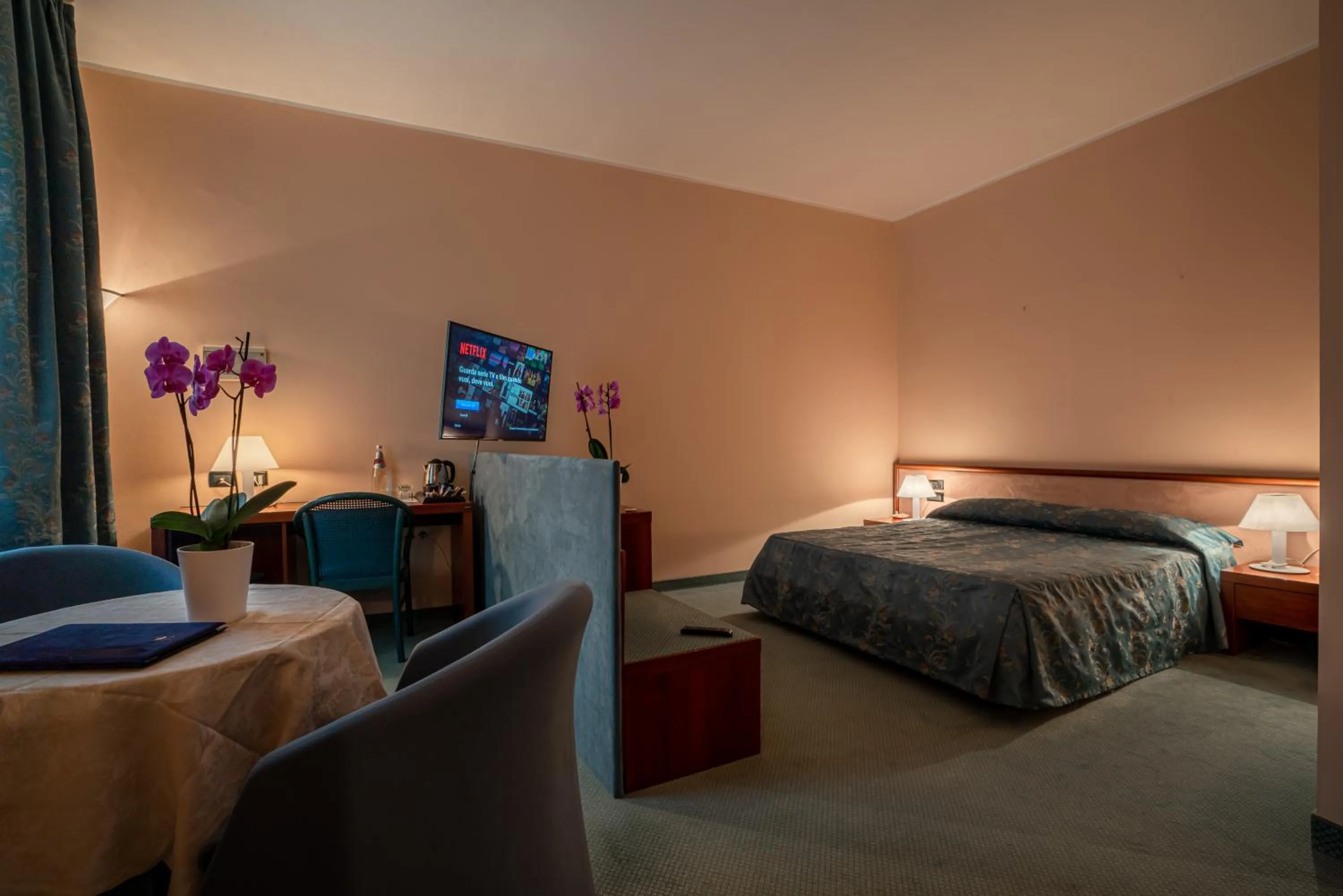 Photo of the whole room, Bed in Hotel Diana