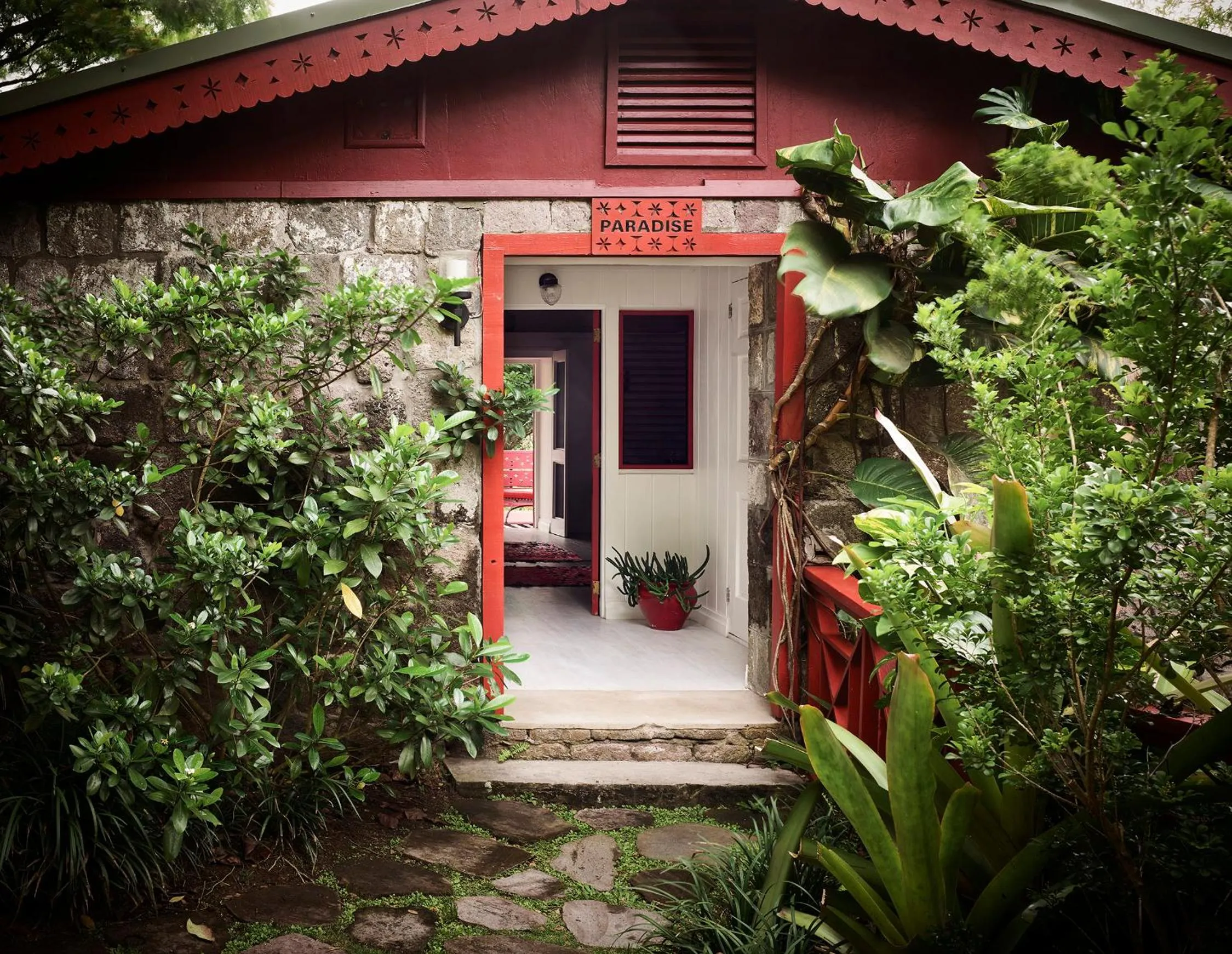 Facade/entrance in Golden Rock Nevis