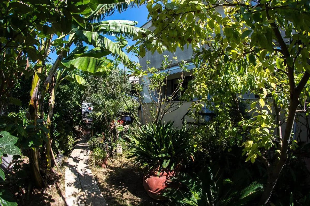 Property building in B&B Mare E Sole