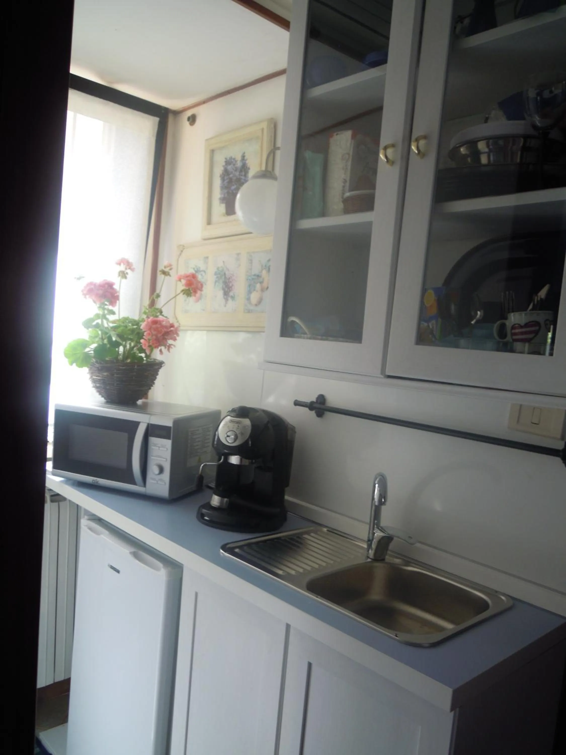 Kitchen or kitchenette in B&B Mare E Sole