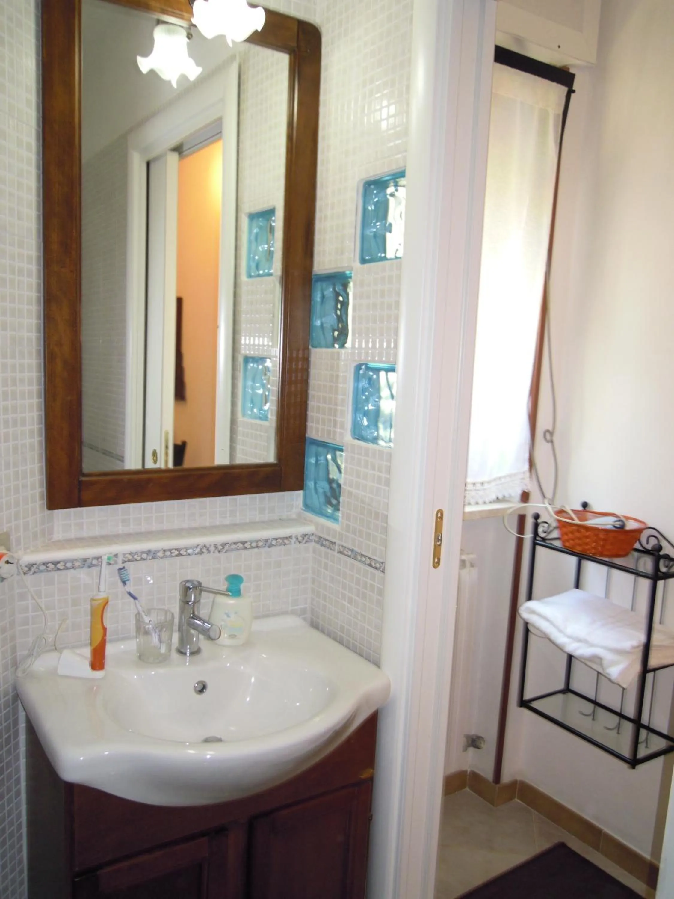 Bathroom in B&B Mare E Sole