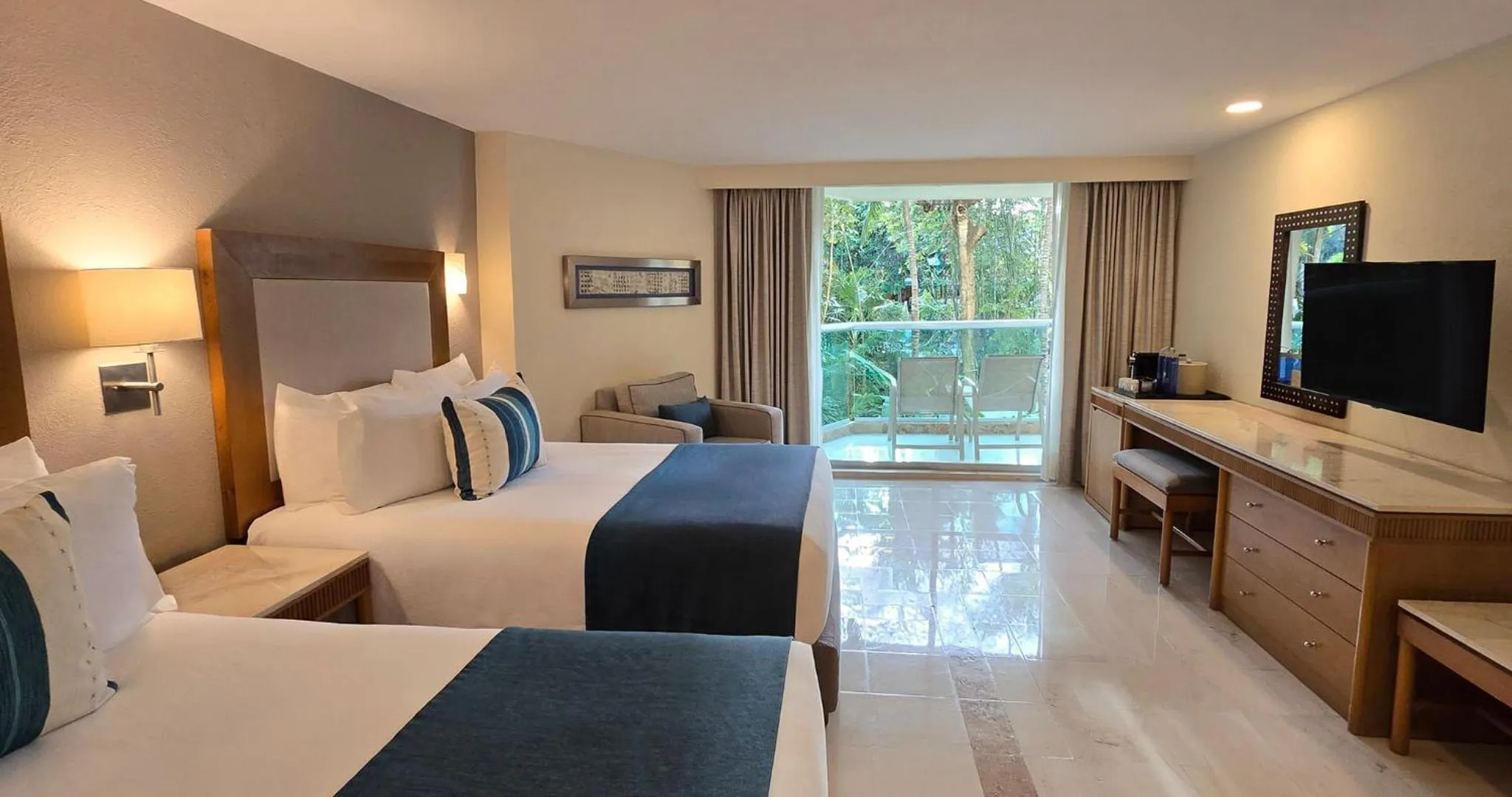 Bed in Grand Park Royal Cozumel - All Inclusive