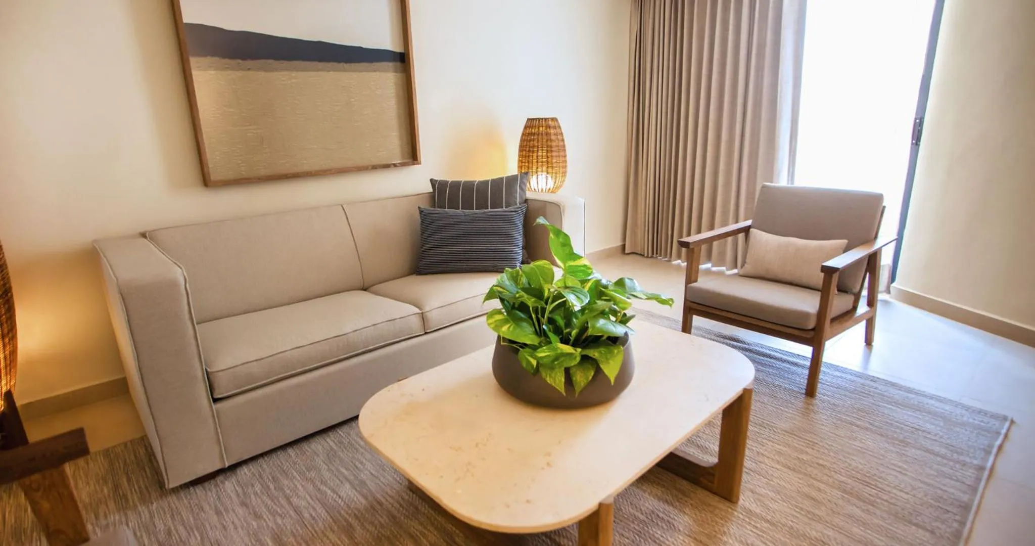 Living room in Park Royal Beach Acapulco - All Inclusive