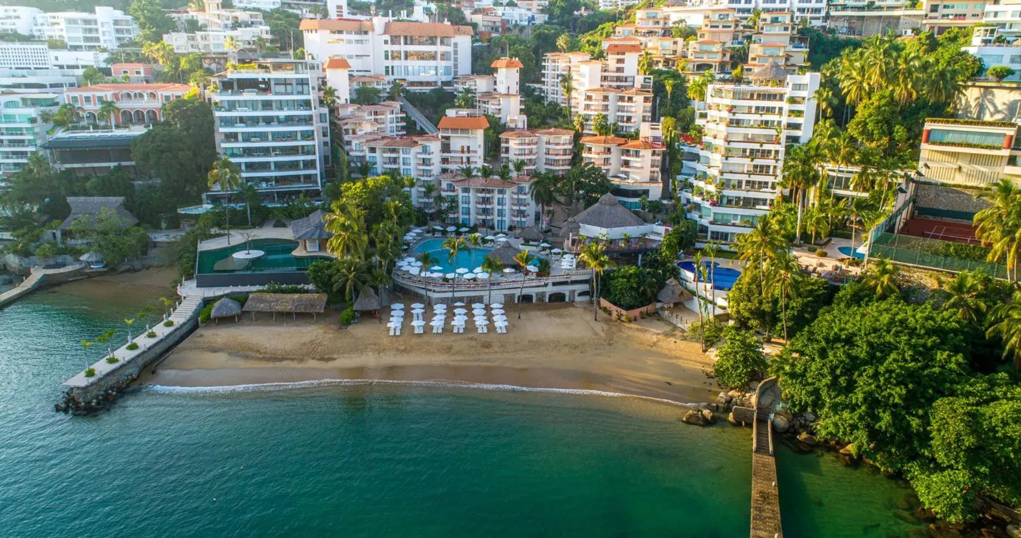 Property building in Park Royal Beach Acapulco - All Inclusive Property building in Park Royal Beach Acapulco - All Inclusive