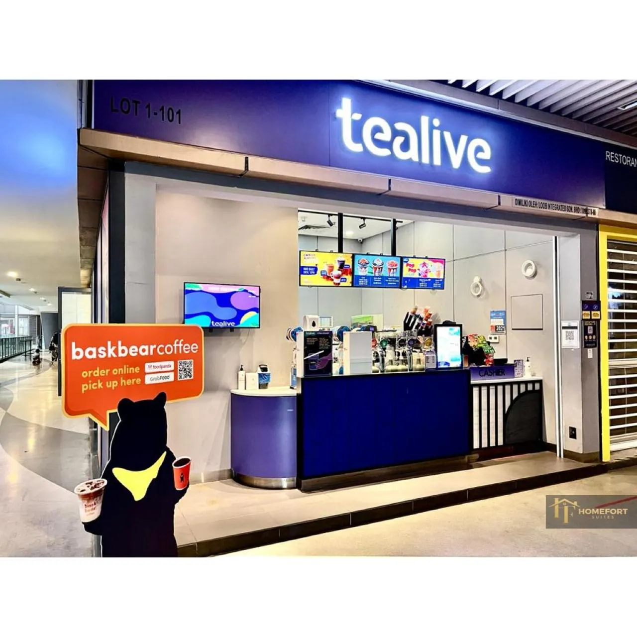 Restaurant/places to eat in R&F PRINCESS COVE BY HOMEFORT SUITES