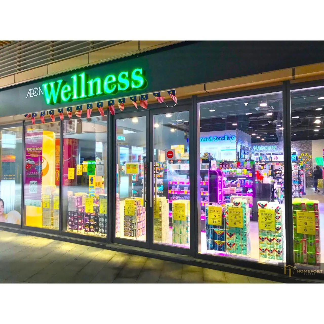 On-site shops in R&F PRINCESS COVE BY HOMEFORT SUITES