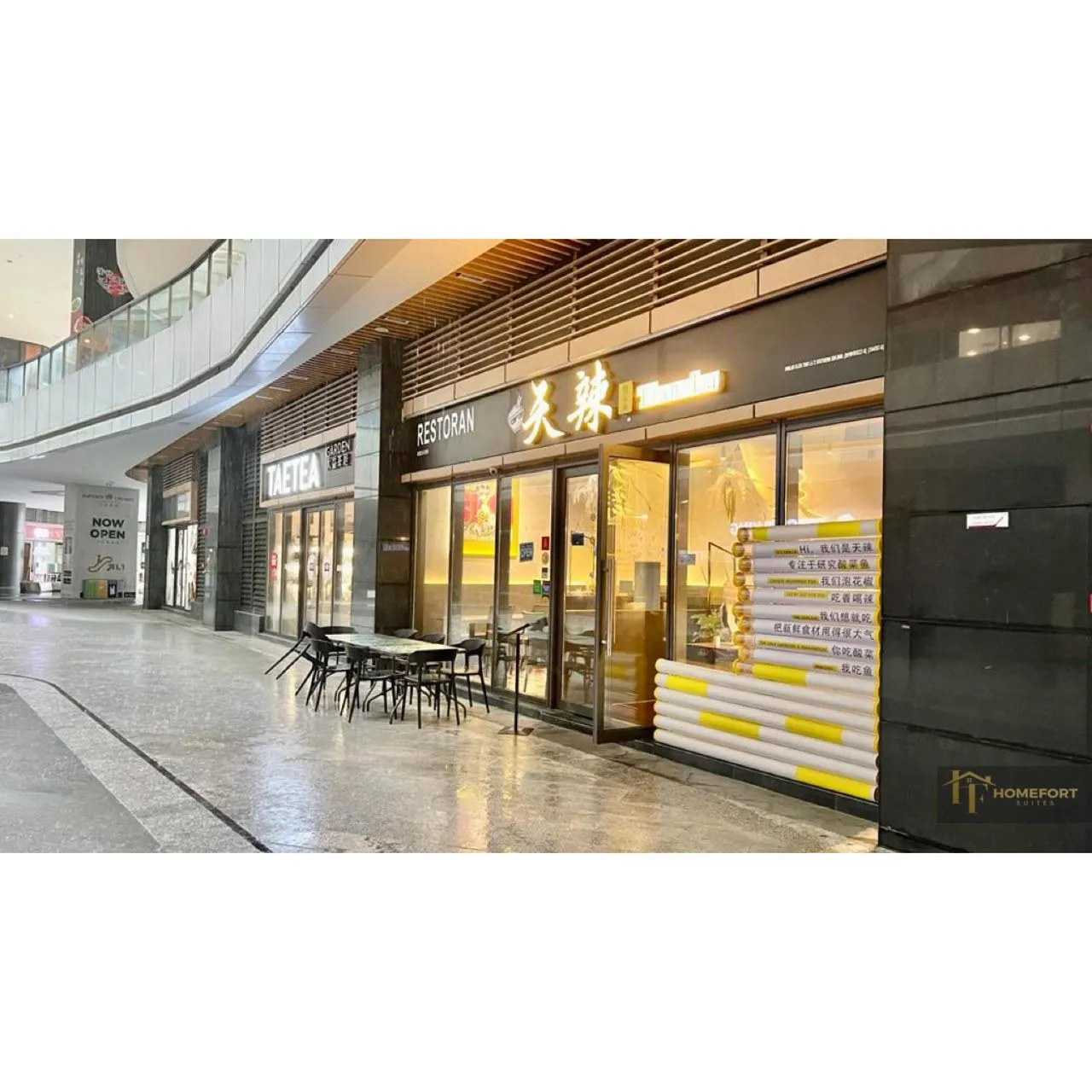 Restaurant/places to eat in R&F PRINCESS COVE BY HOMEFORT SUITES