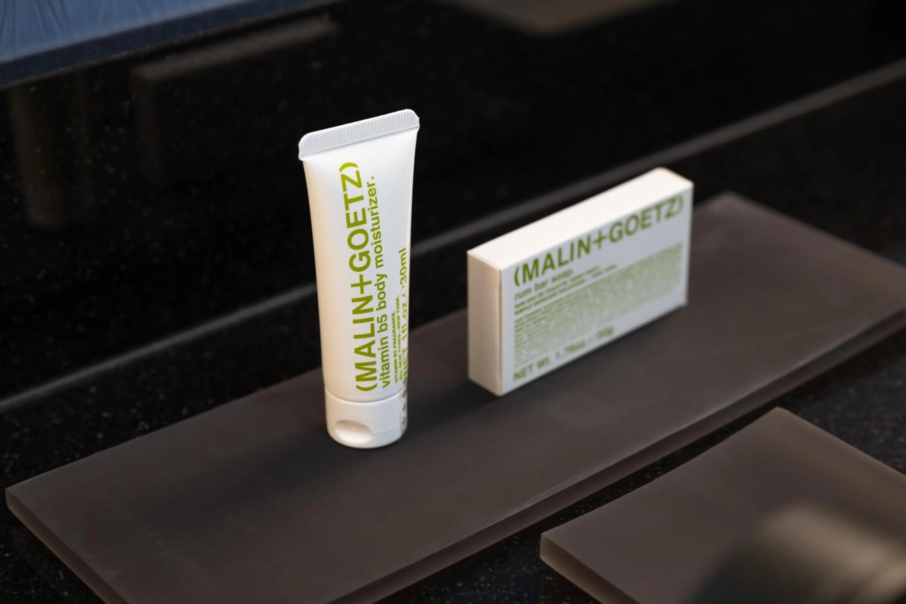 Bathroom in Godfrey Hotel Chicago