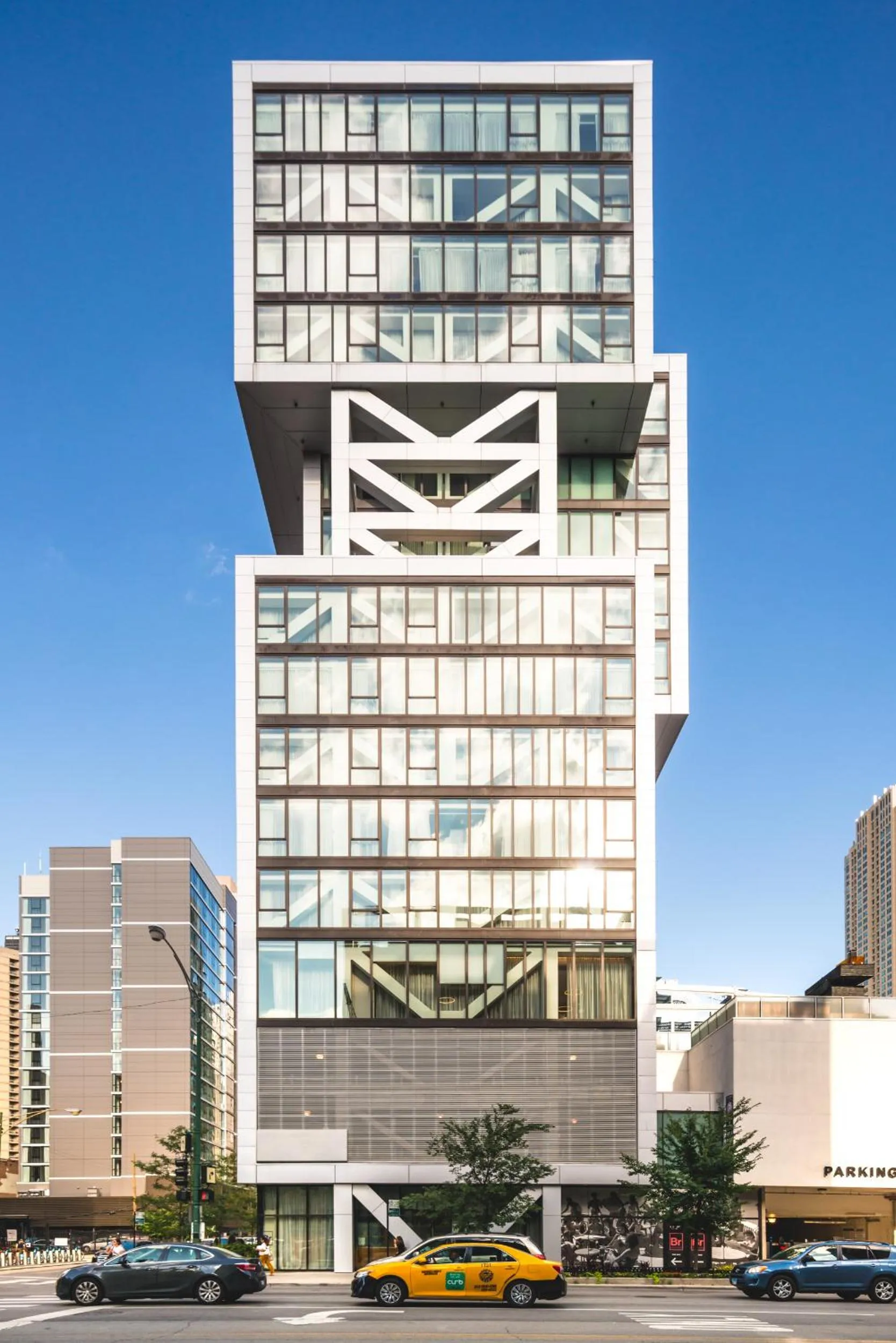 Property building in Godfrey Hotel Chicago