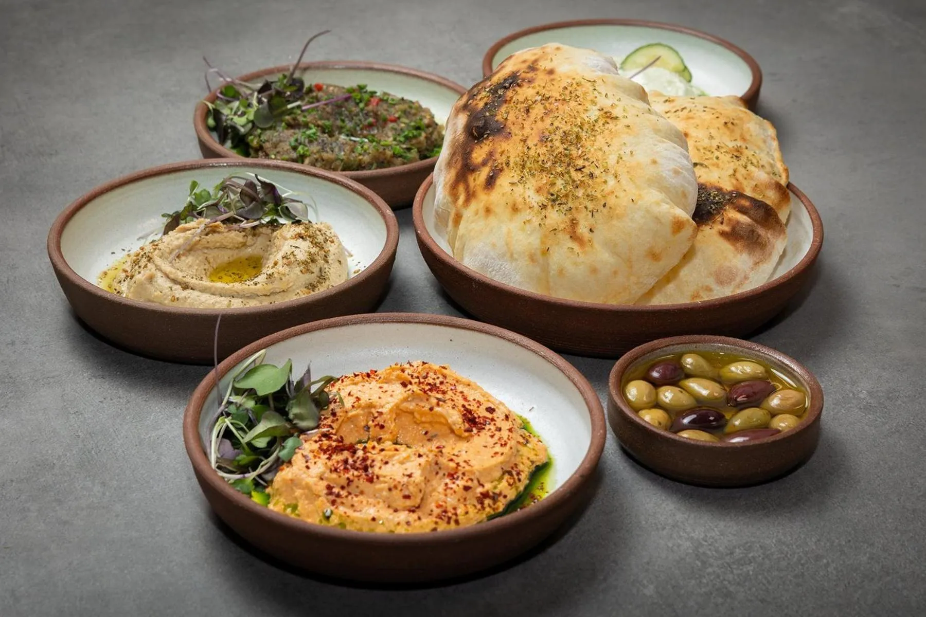 Restaurant/places to eat in Godfrey Hotel Chicago