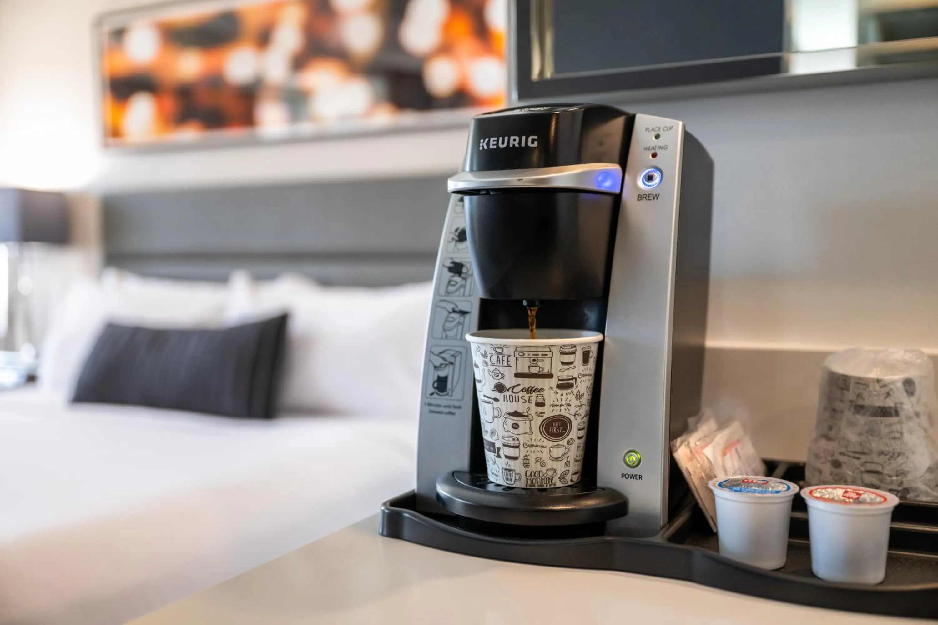 Bedroom in Godfrey Hotel Chicago