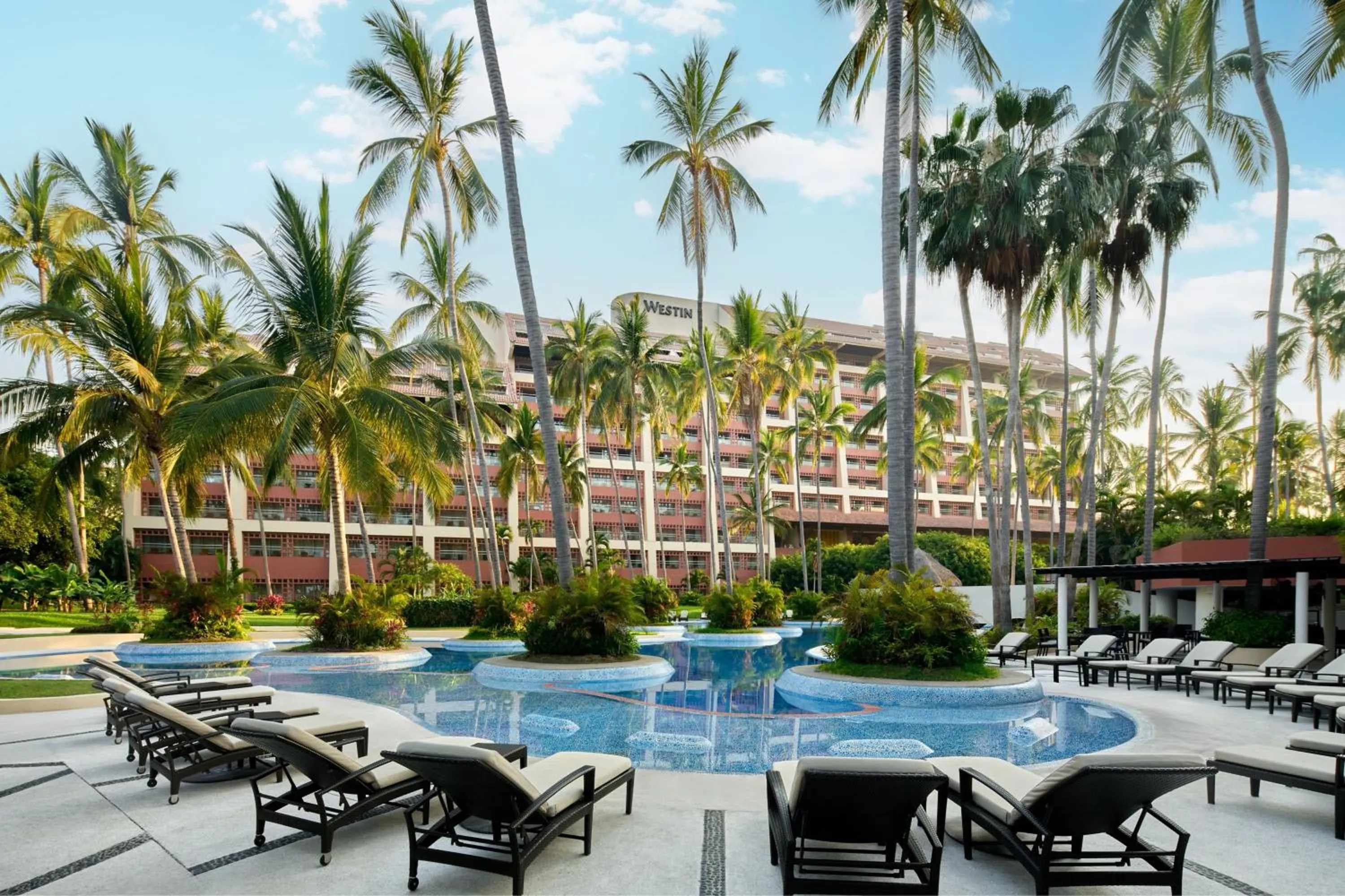 Swimming pool in The Westin Resort & Spa, Puerto Vallarta
