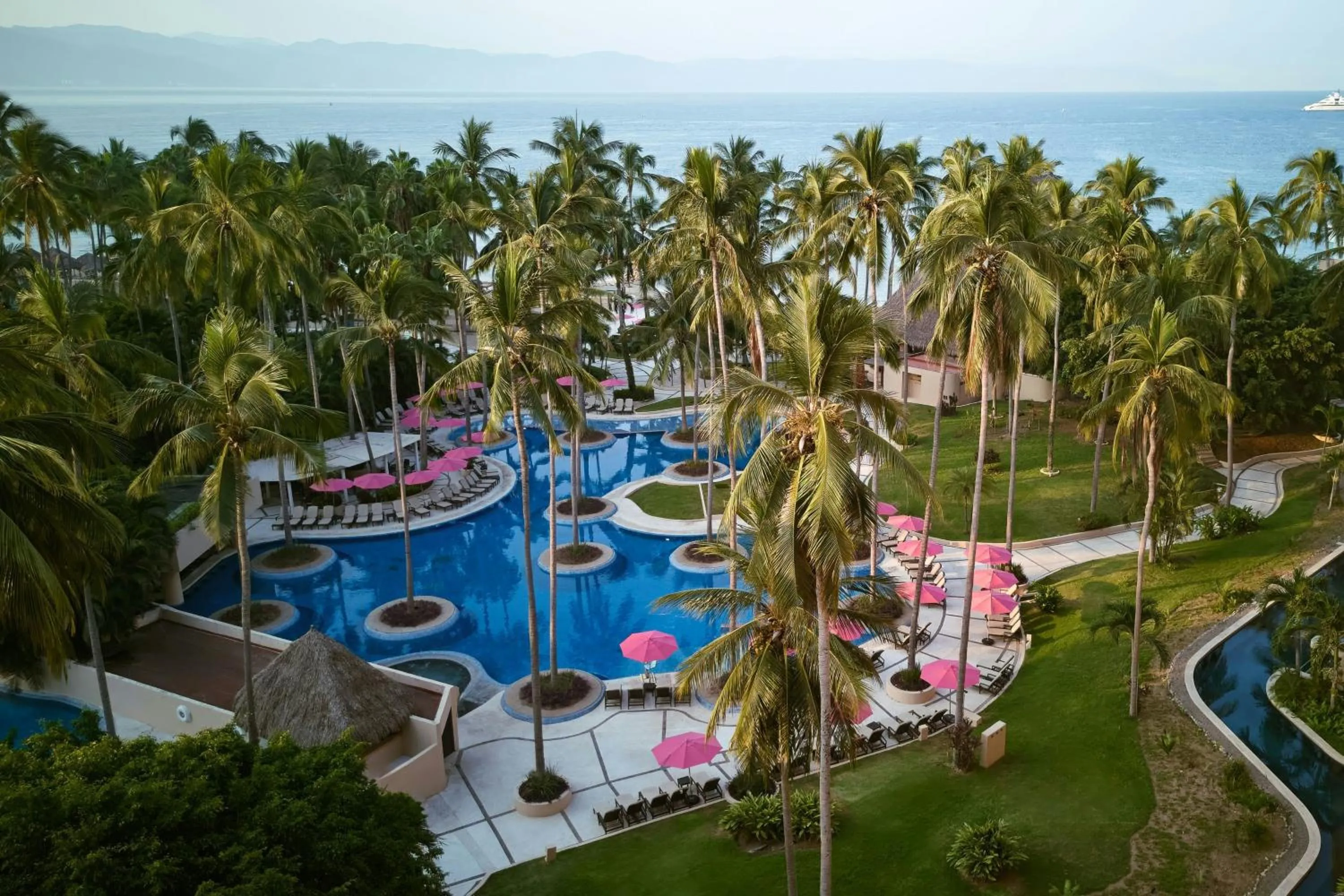 Swimming pool in The Westin Resort & Spa, Puerto Vallarta