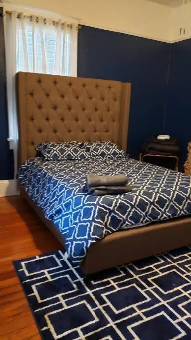 Bed in The Lafayette House