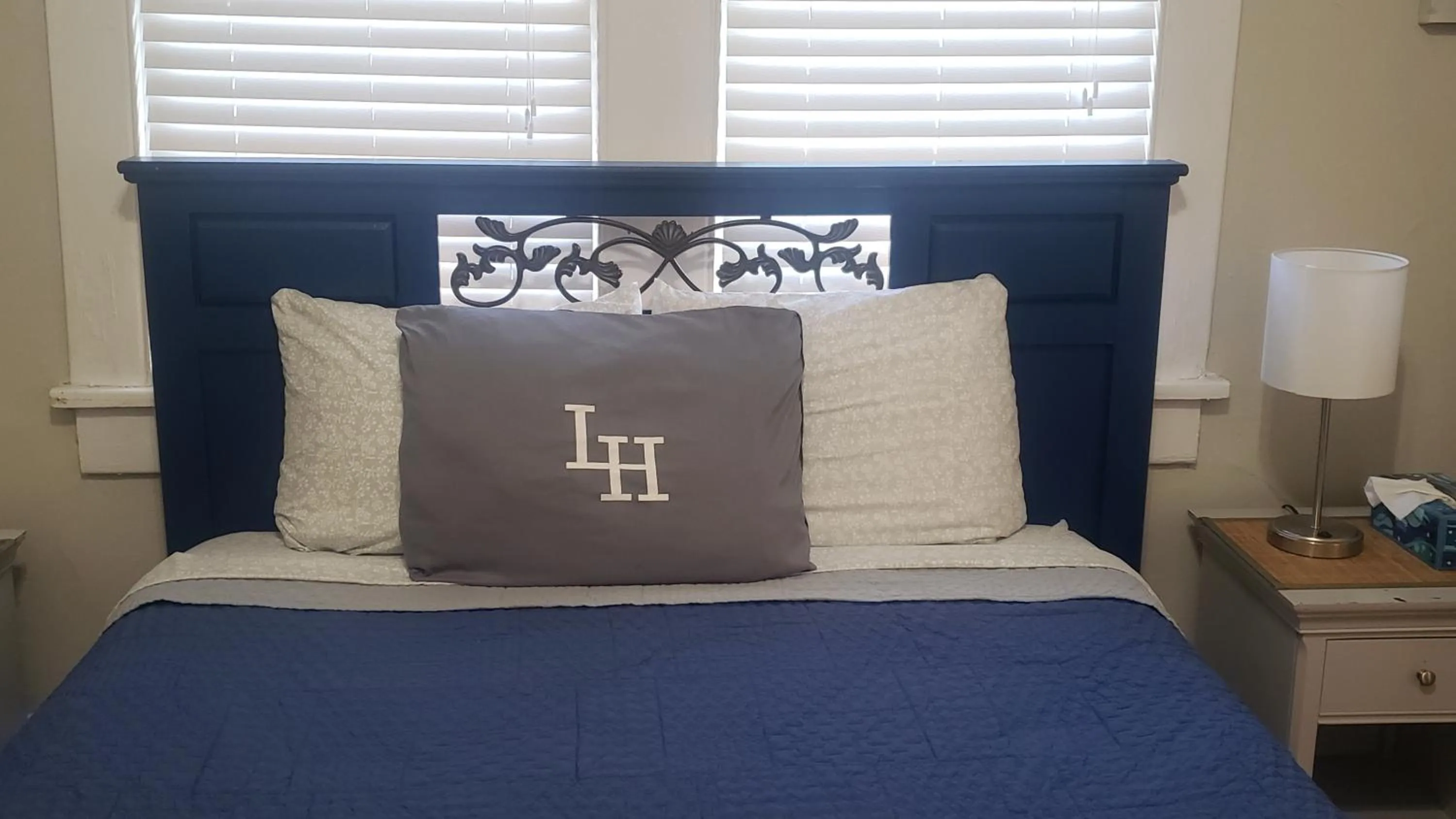 Bed in The Lafayette House