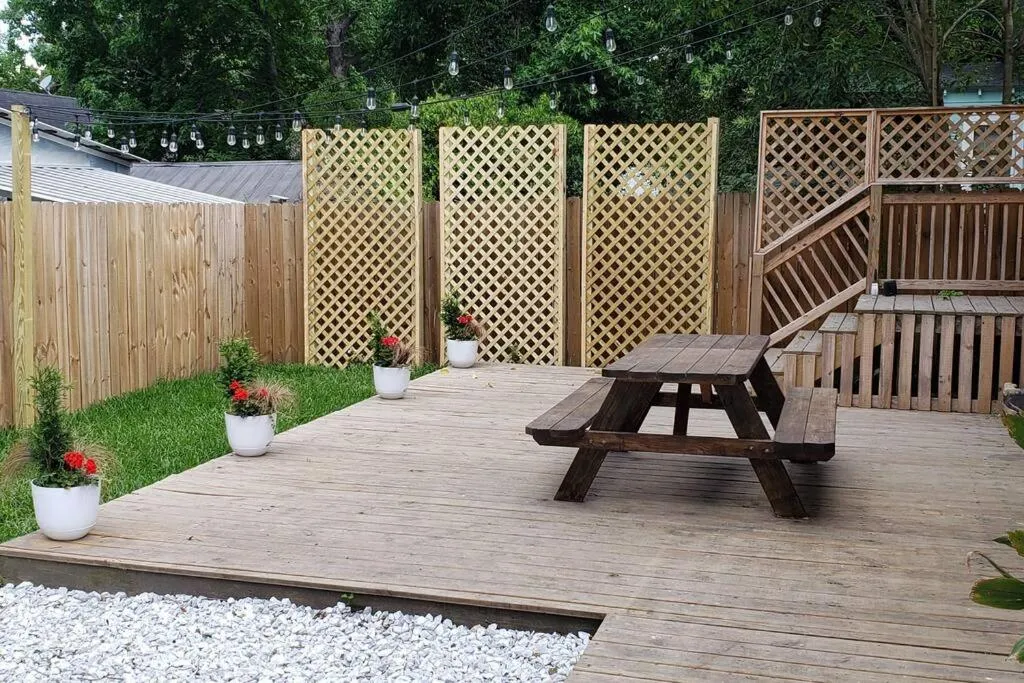 Patio in The Lafayette House