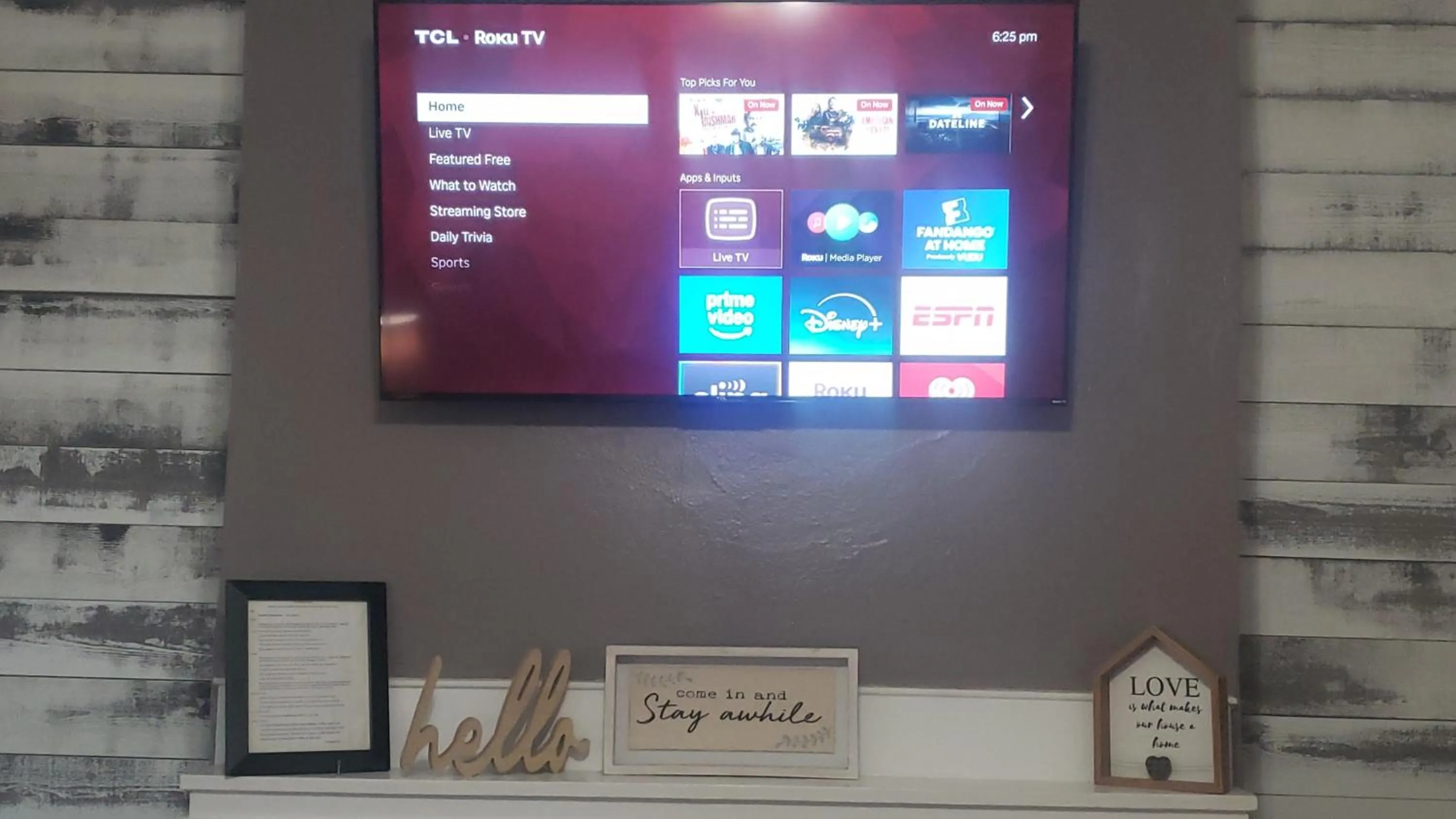 TV and multimedia in The Lafayette House