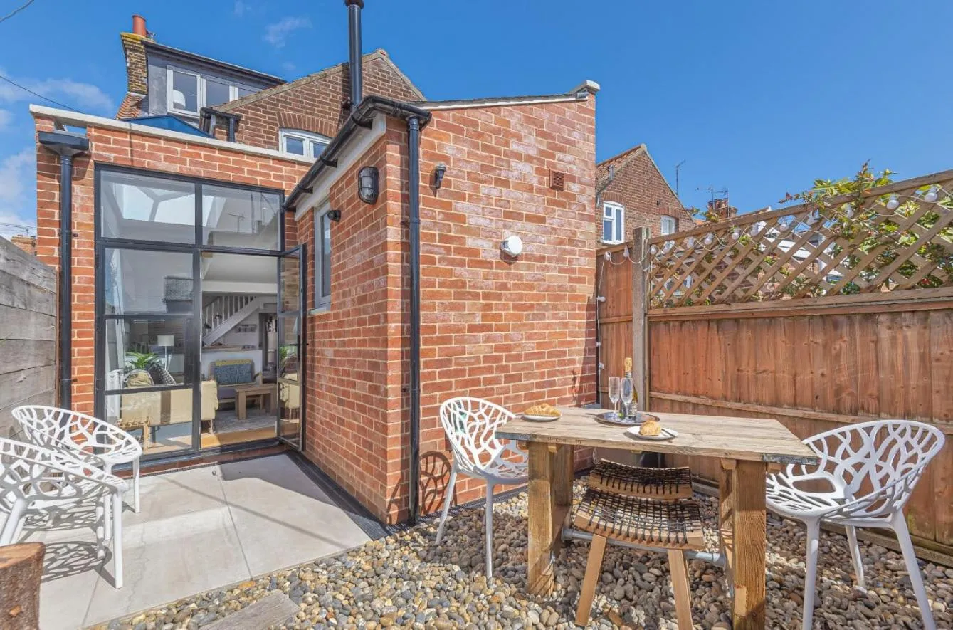 Seagrass Cottage in Southwold, Stunning Property with Views!