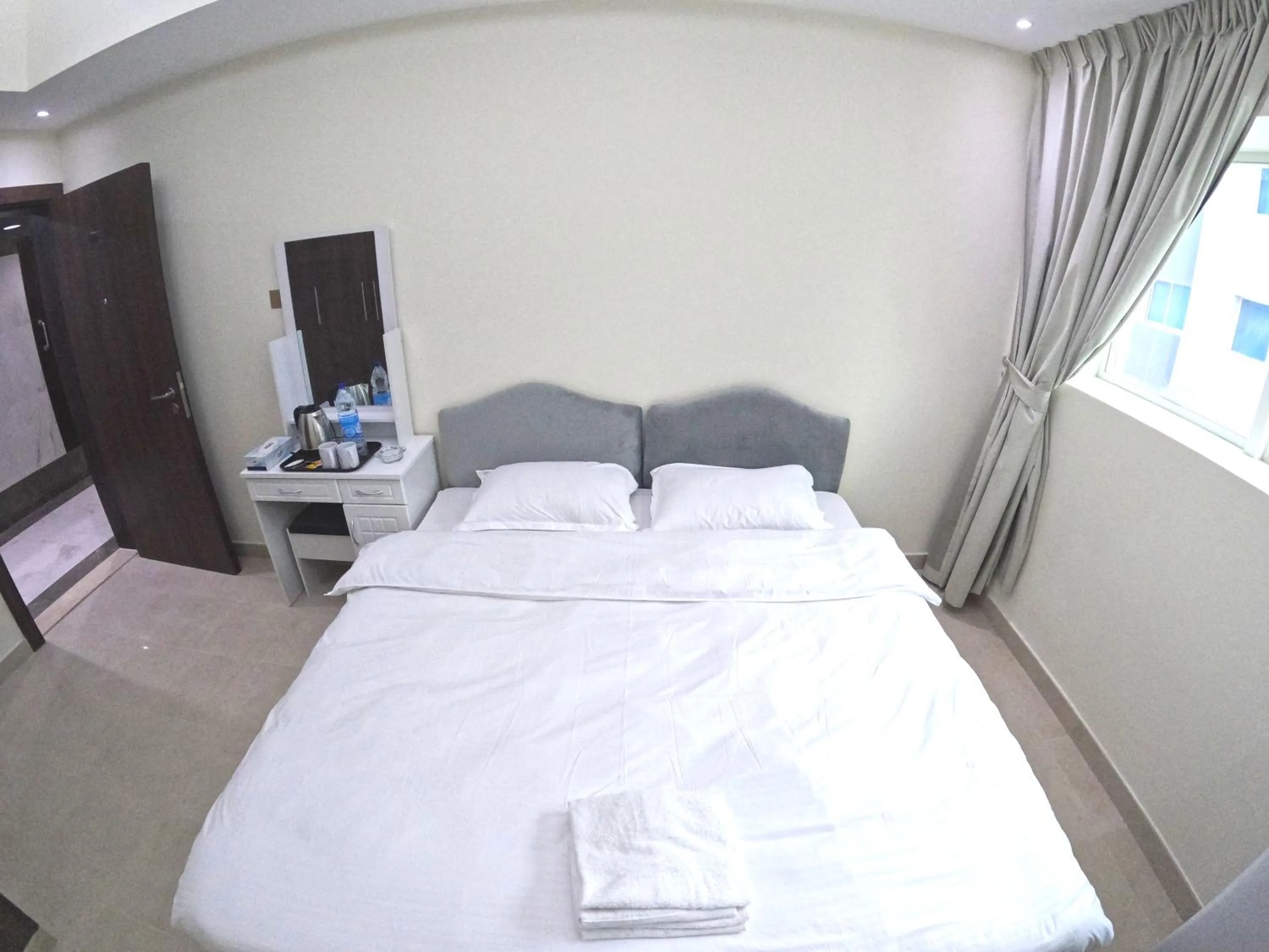 Bedroom, Bed in Barsha Star Residence - Home Stay